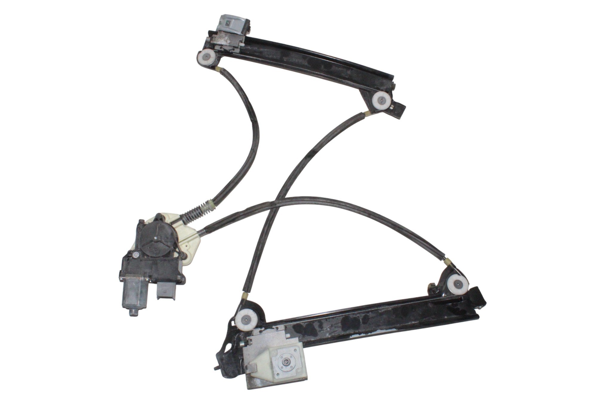 p 1 Set 2 Pin 1-967570-3 1-967644-1 8E0973202 Automobile
