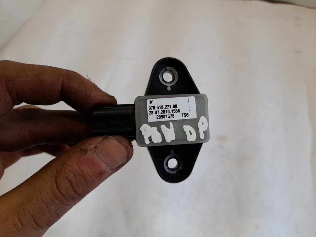 PORSCHE PANAMERA (970) (2009-present) Right Side Impact Sensor ...