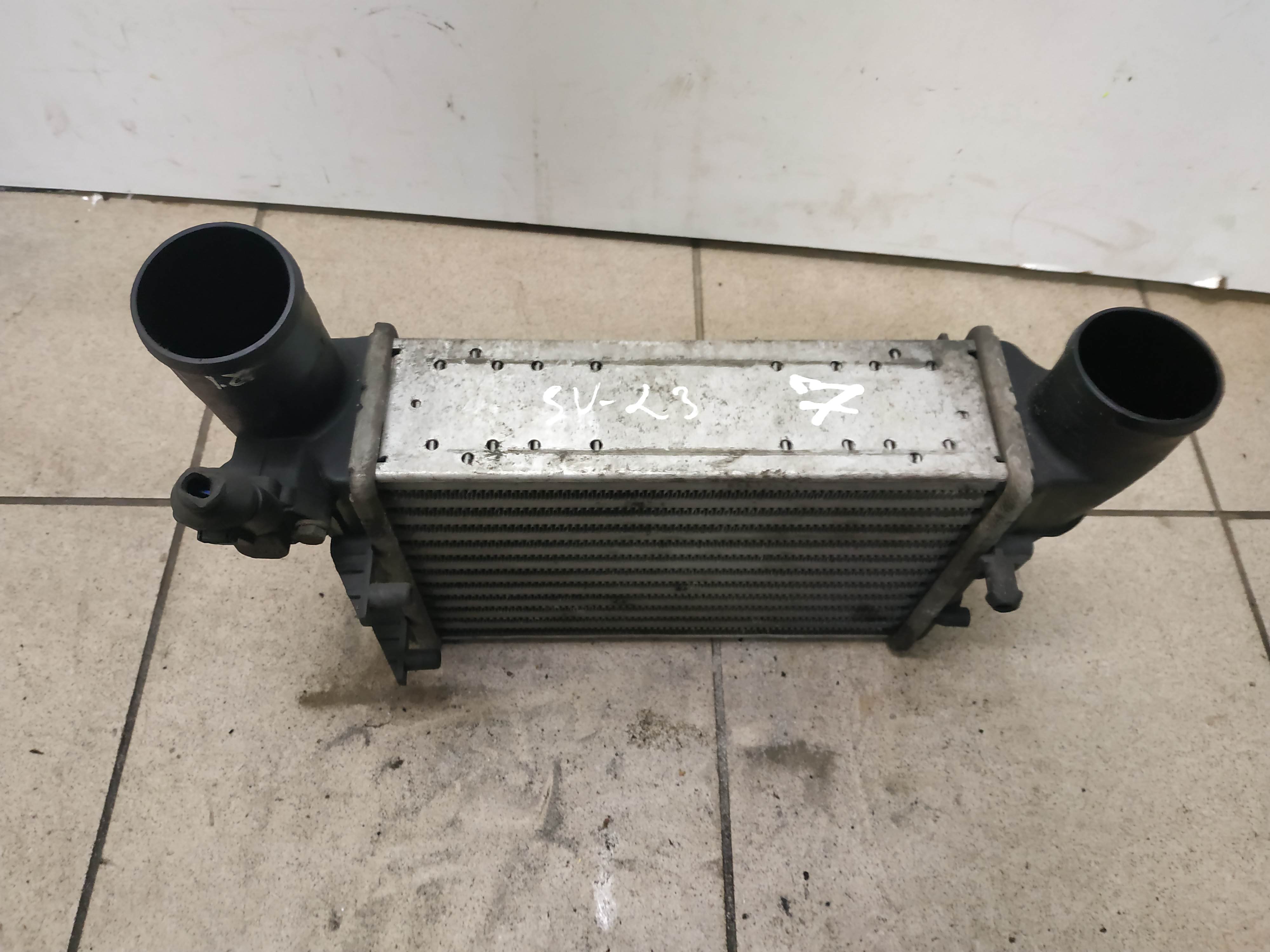 VW PASSAT B5 3B2 1.8 T Intercooler Radiator 058145805B 1.8 Petrol 110kw