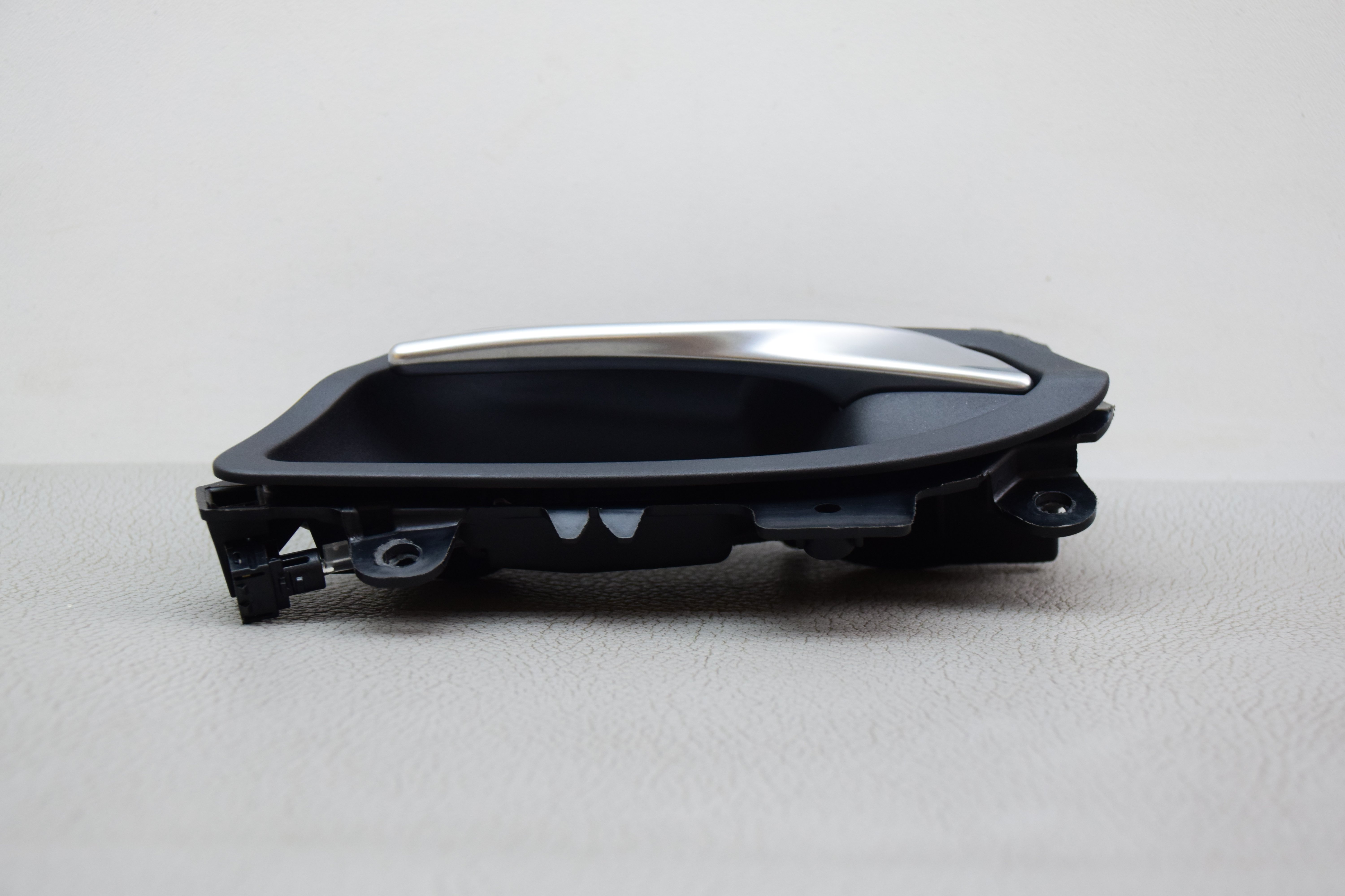 BMW 1 F20 F21 Öffnung Griff vorne links innen OEM 51417240411 7240411 - Bild 5 von 9