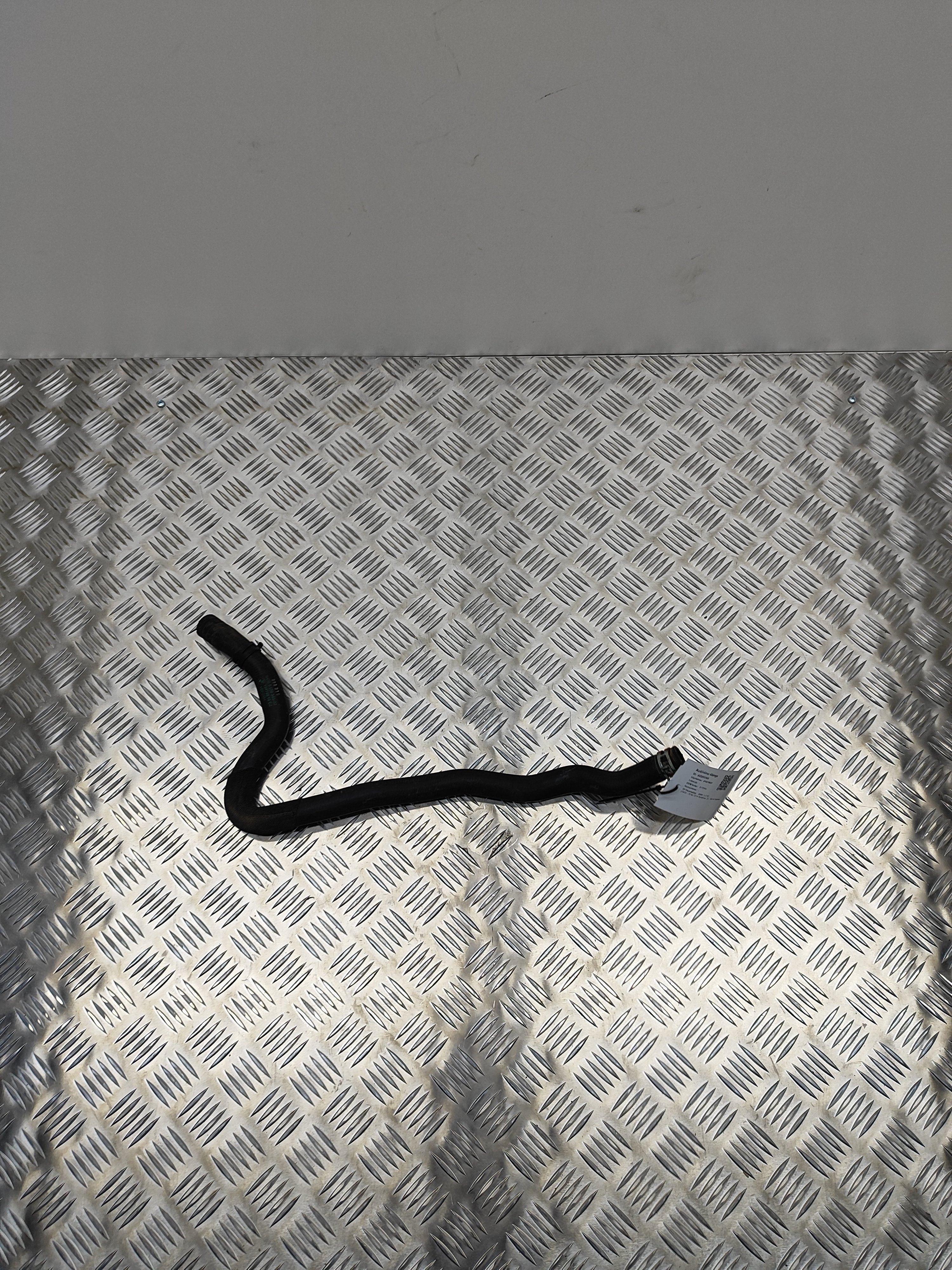Photo 2/12