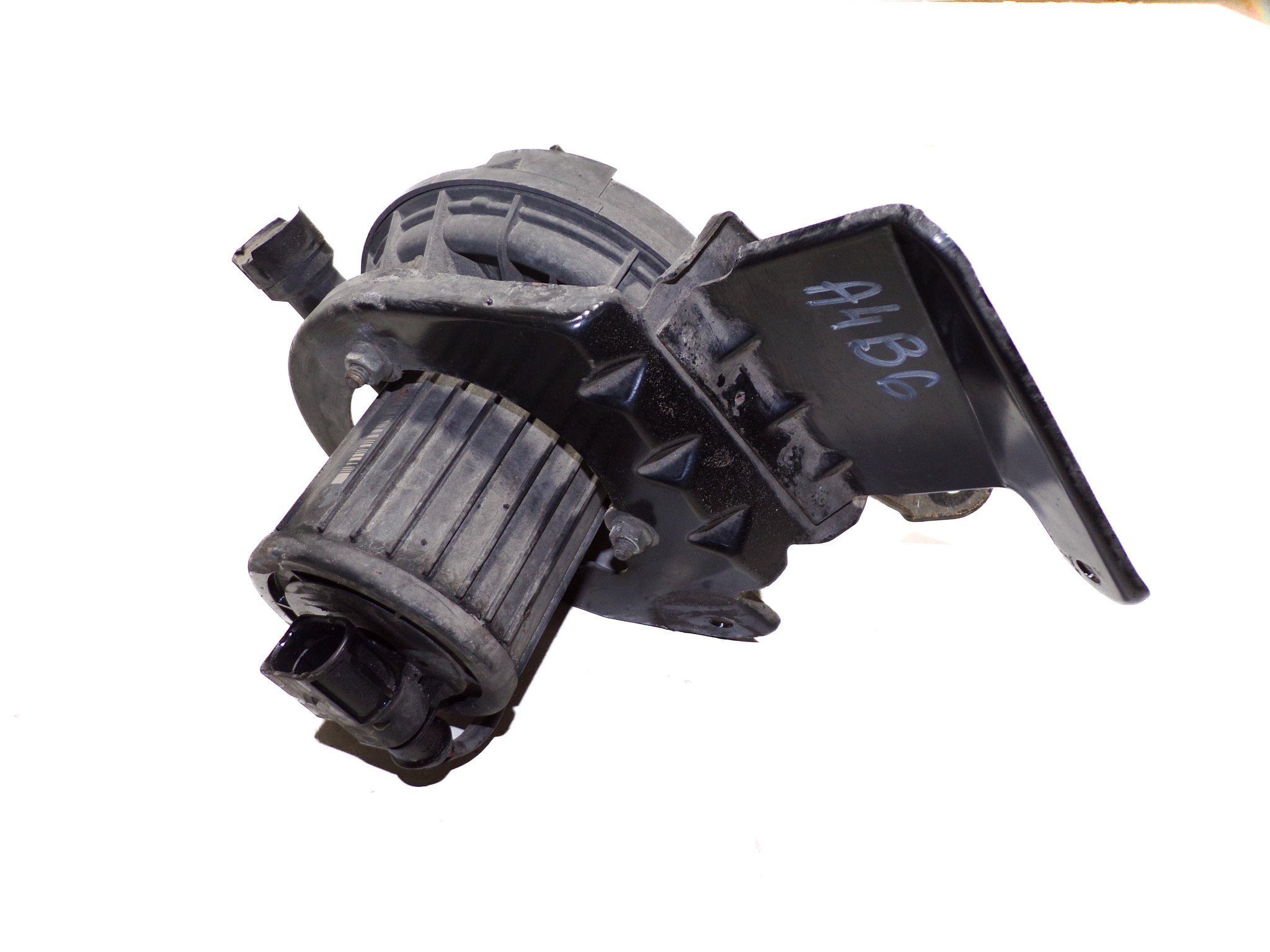 AUDI A4 (8E2, B6) Secondary air pump 06A959253B, 8E0906613D 22257962