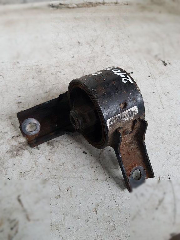 Dodge Caliber Berline a hayon 1.8 16V (EBA) SUPPORT MOTEUR AVANT 2007