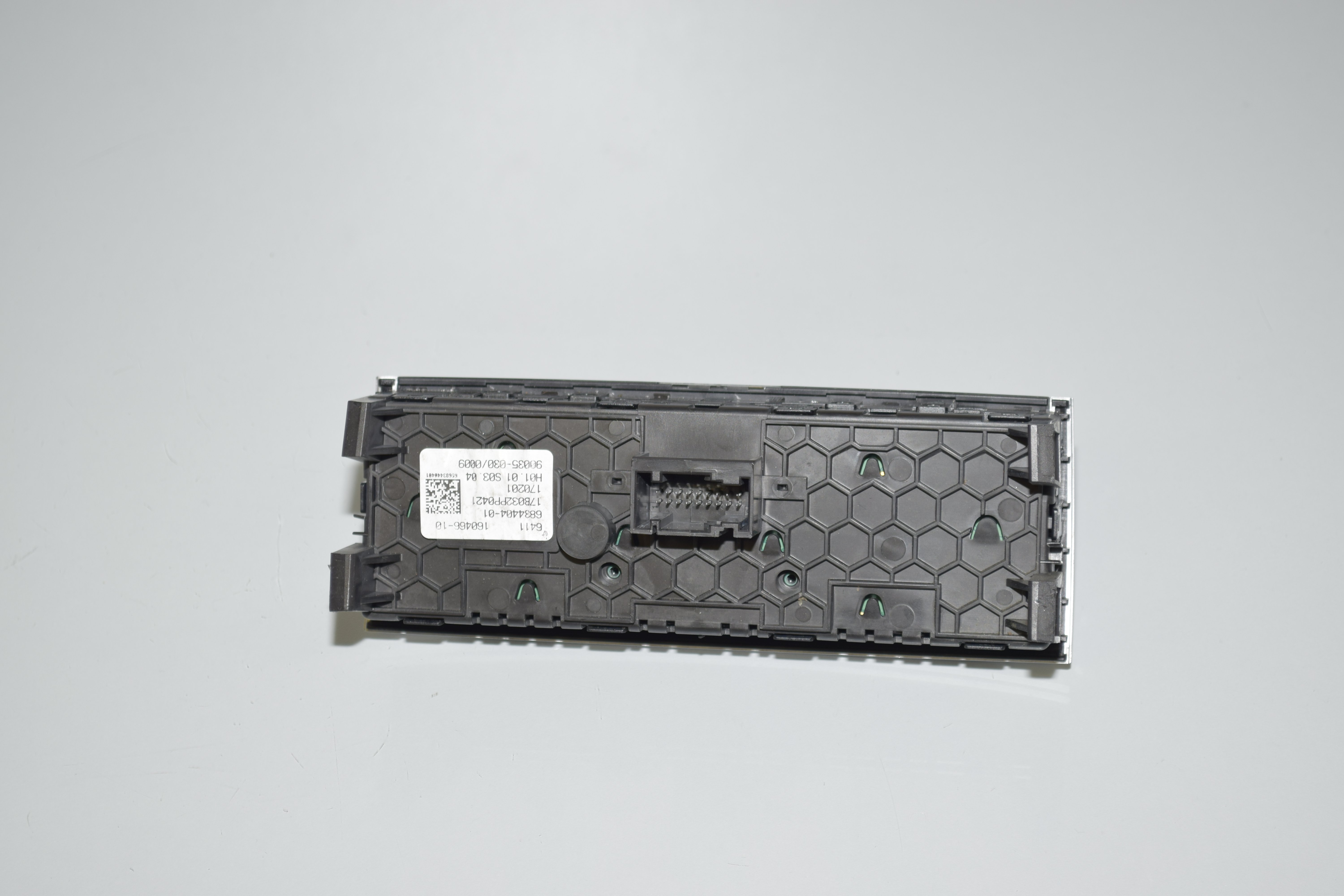 Picture 4 of 6