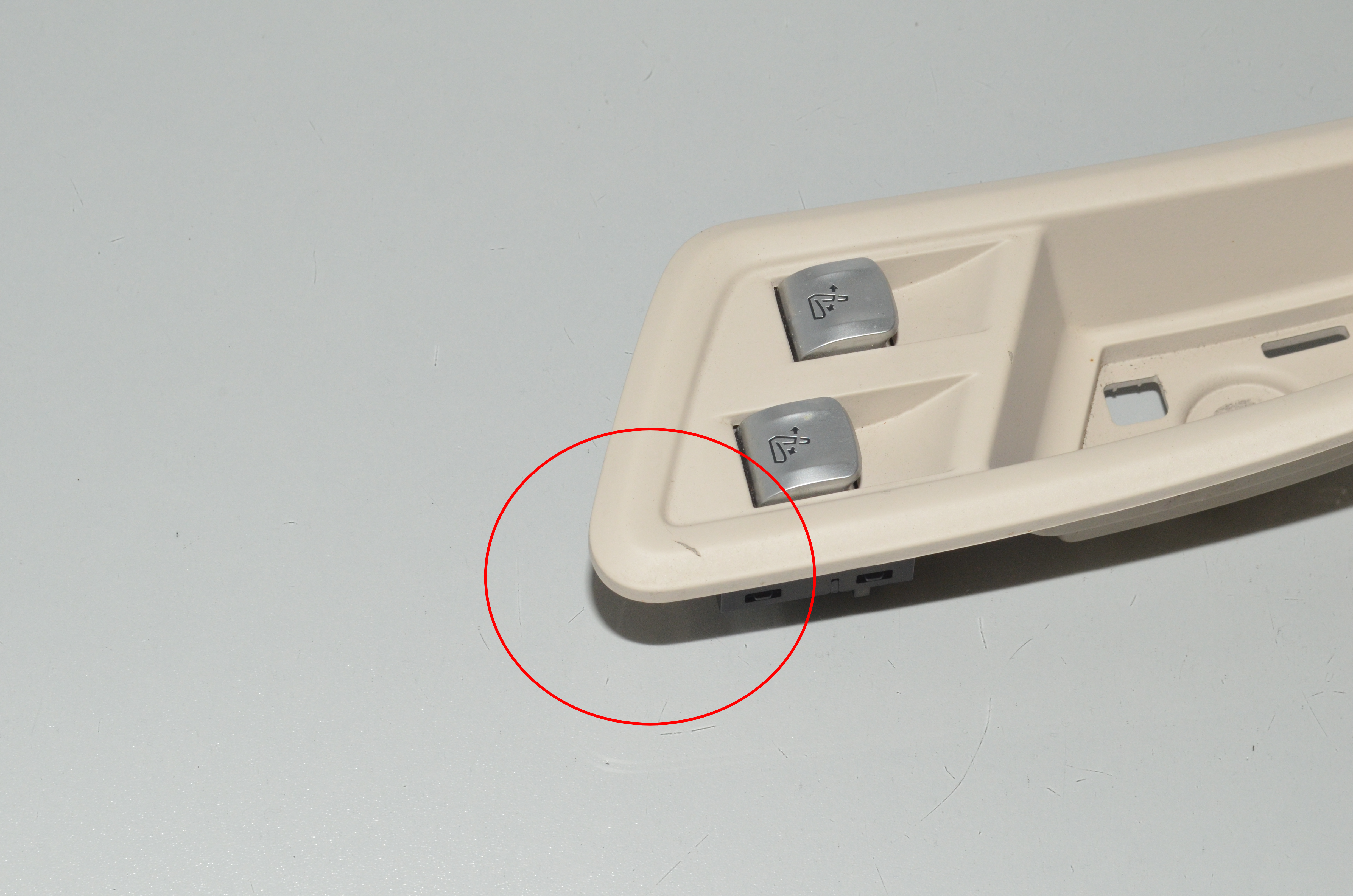 BMW G07 X7 Switch Backrest Release Left Set 9864947 9864949 7951179 - Picture 6 of 7