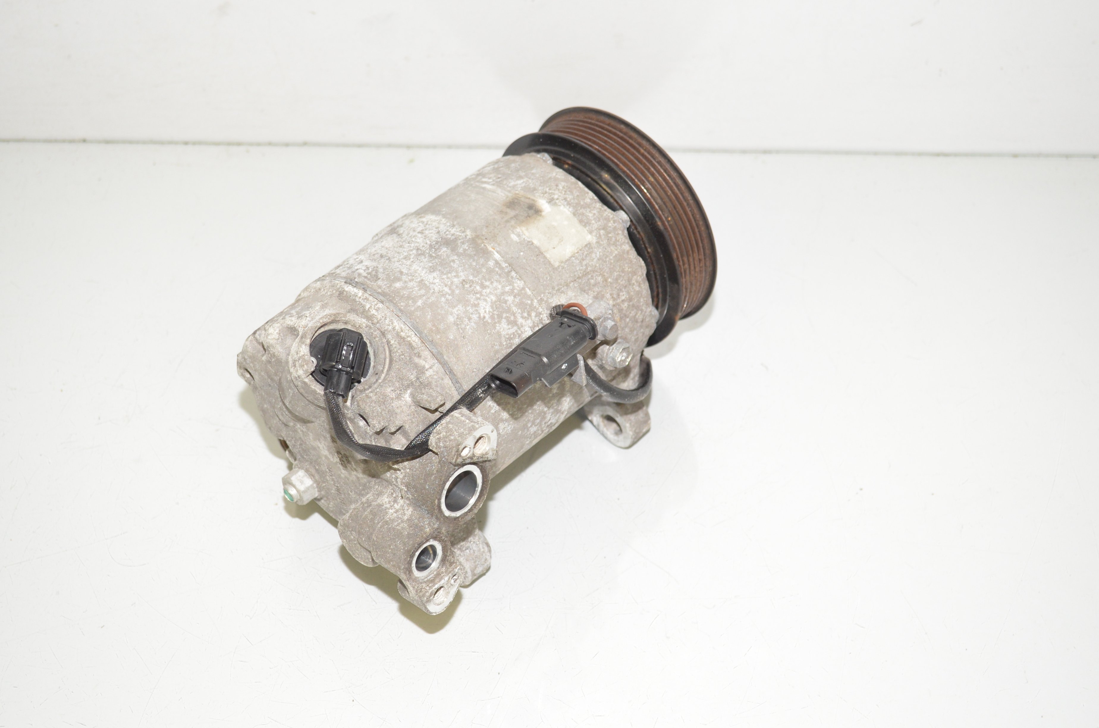 GA BMW F45 2 SERIES A/C COMPRESSOR DENSO 6SAS14A GE447140-4750