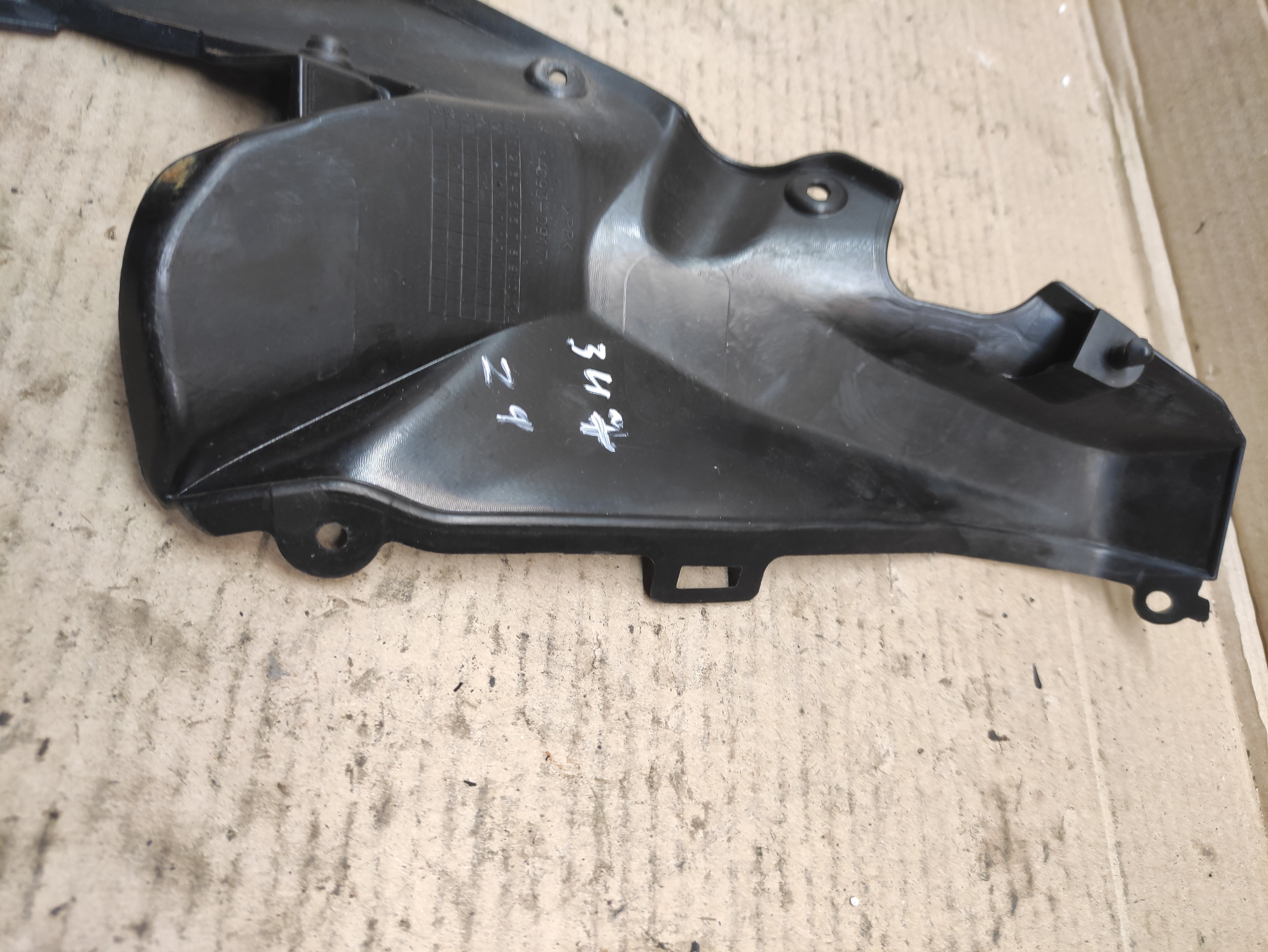 KAWASAKI Z Left side fairing cover panel cowl LH 14093-0917