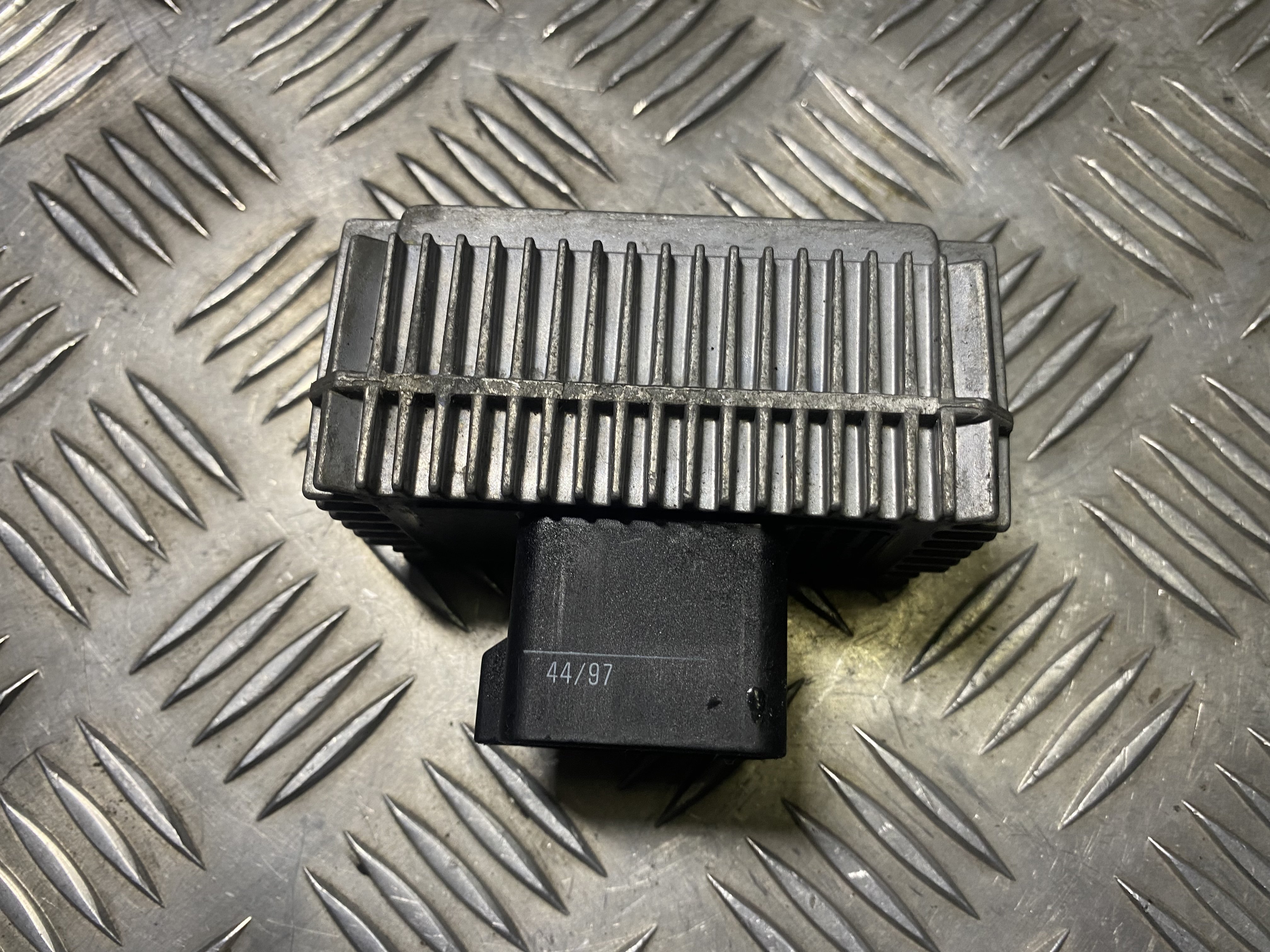 OPEL ASTRA G Hatchback (F48_, F08_) Spark Glow Plugs 90508974 22258057