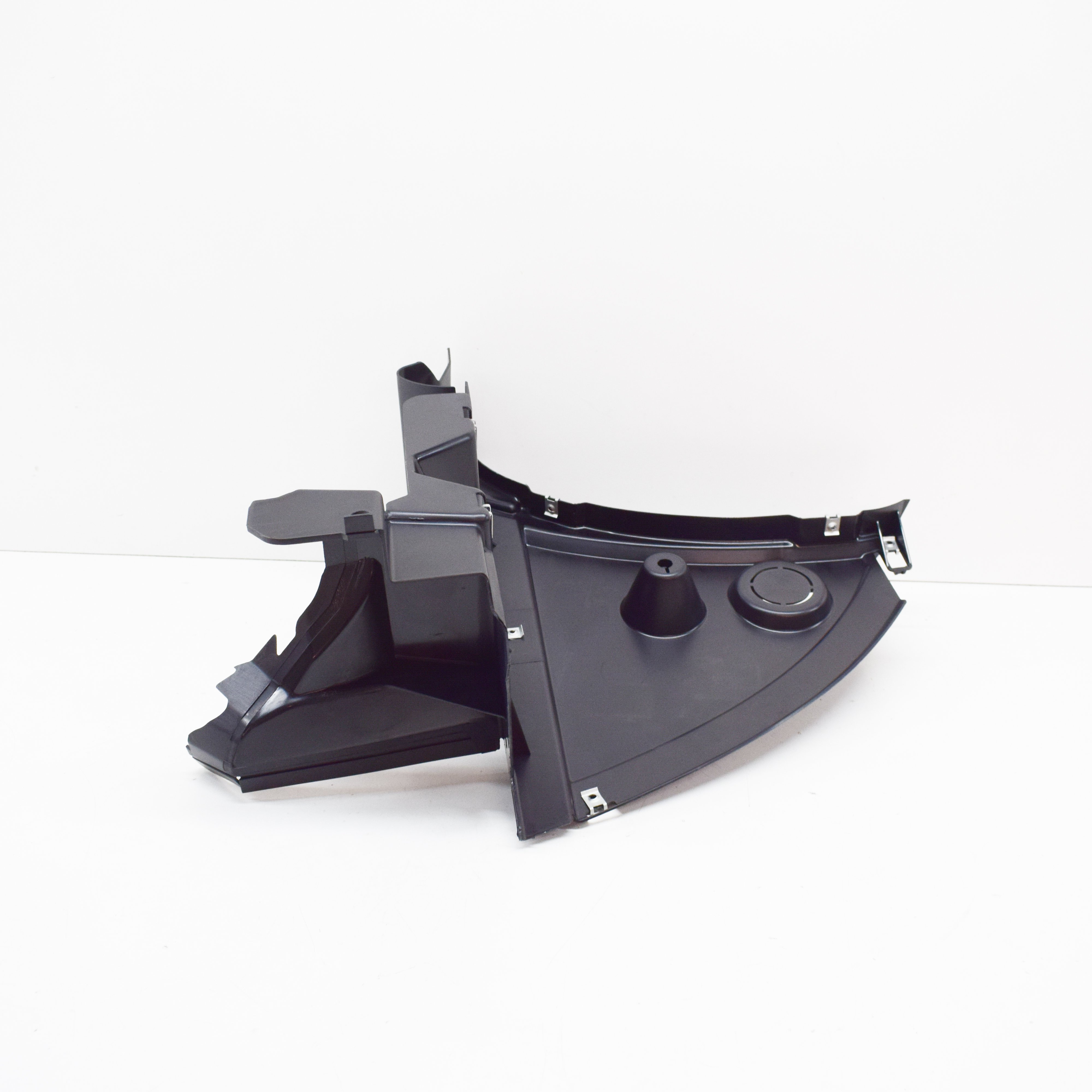 MAO　0517 BMW Z4 Roadster E85 Front Left Lower Inner Splash Cover