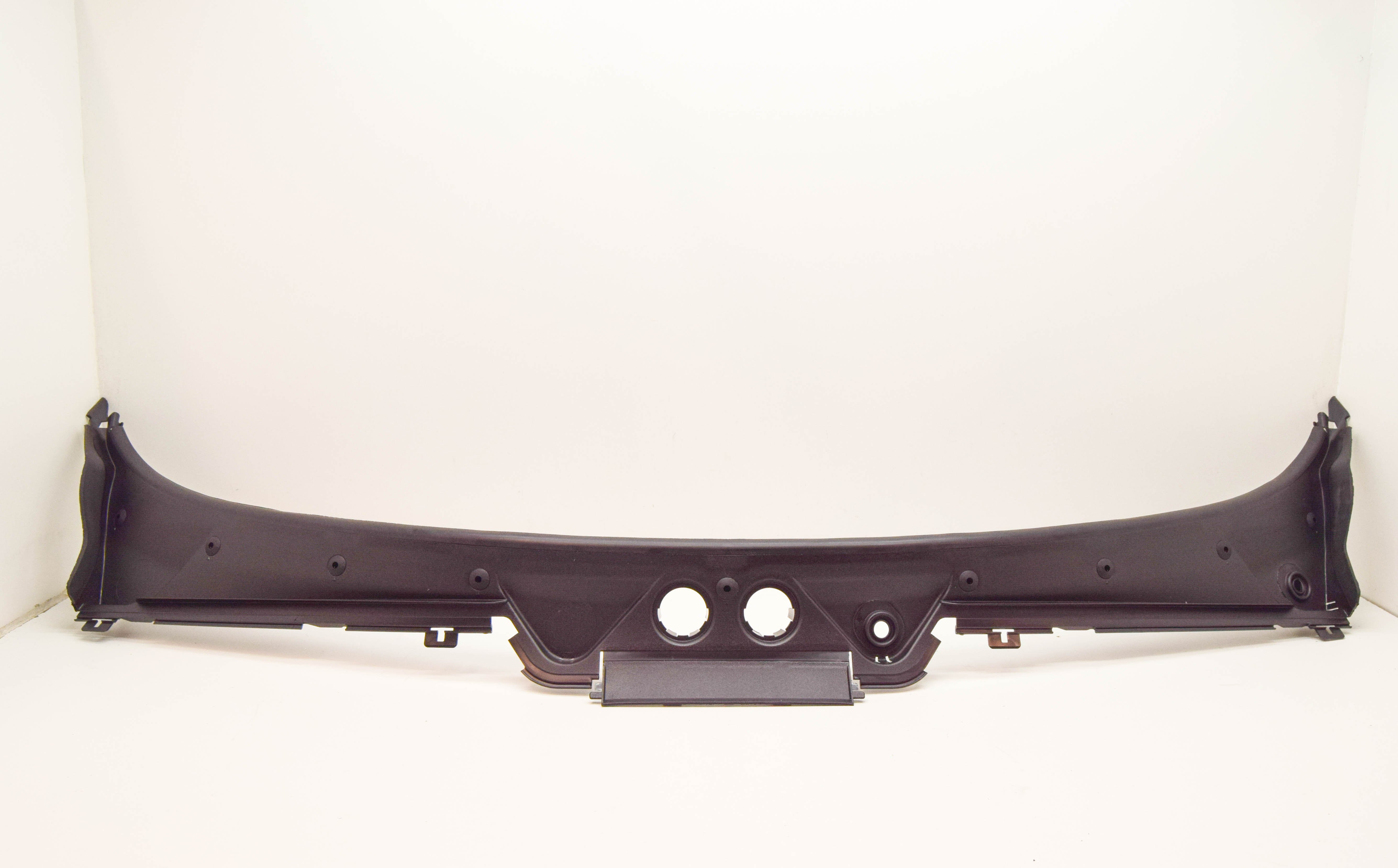 bmw 2枠目 BMW 2 F22,F87 Front Wiper Cowl Windshield Trim 7240672