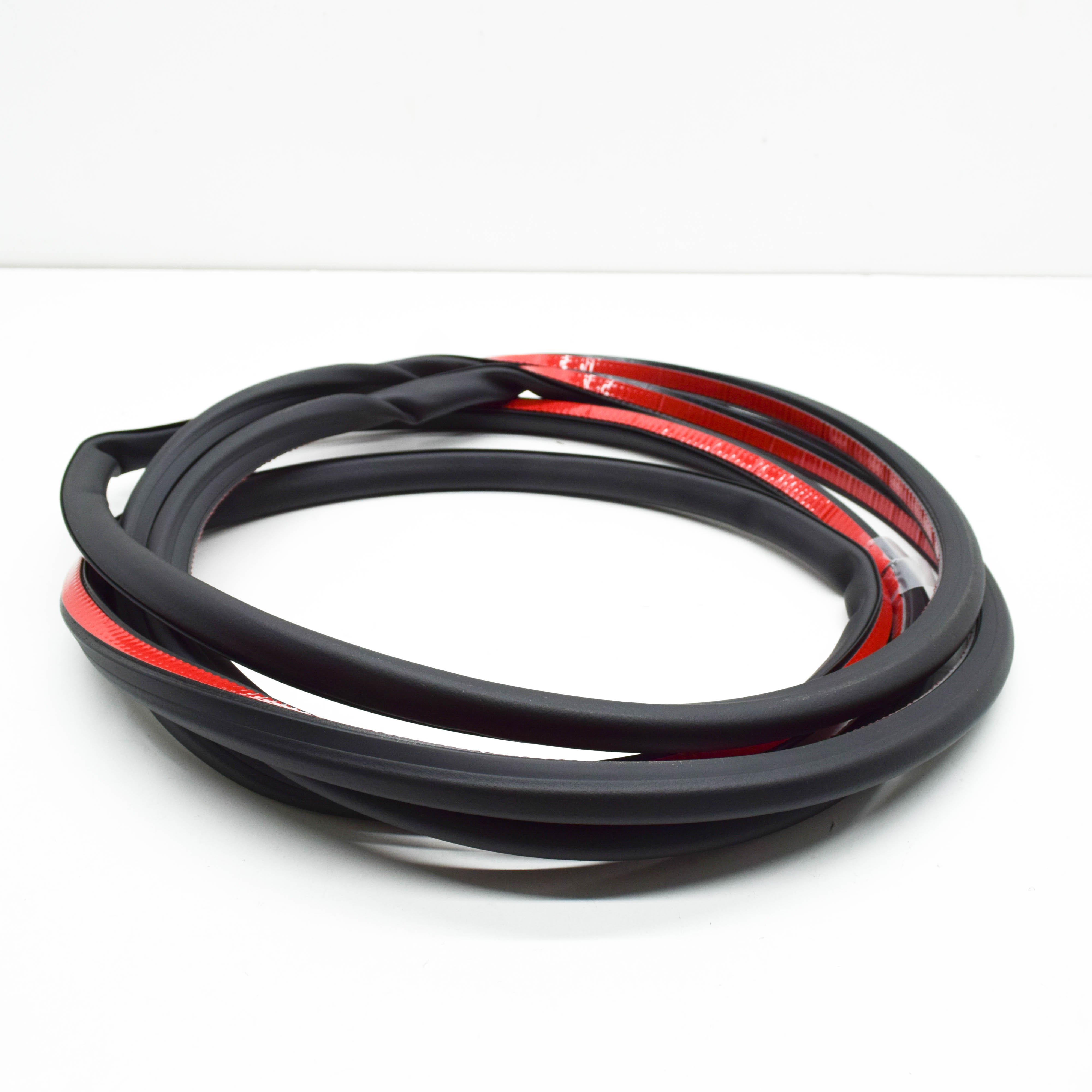 VOLVO XC60 MK2 Front Door Sealing Strip 32229249 NEW GENUINE