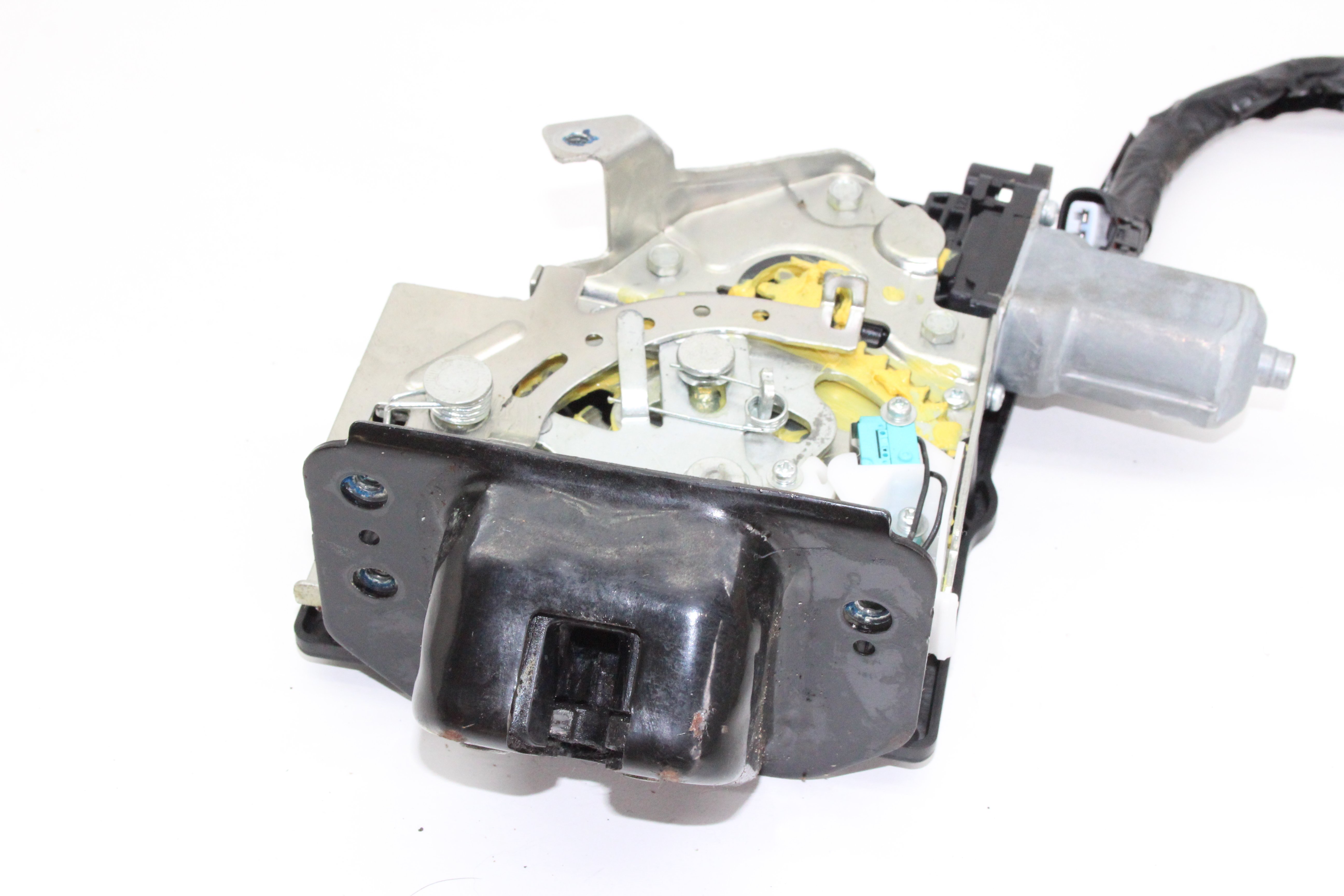 kuga　0820 FORD Kuga 2 generation (2013-2020) Tailgate Boot Lock CV44