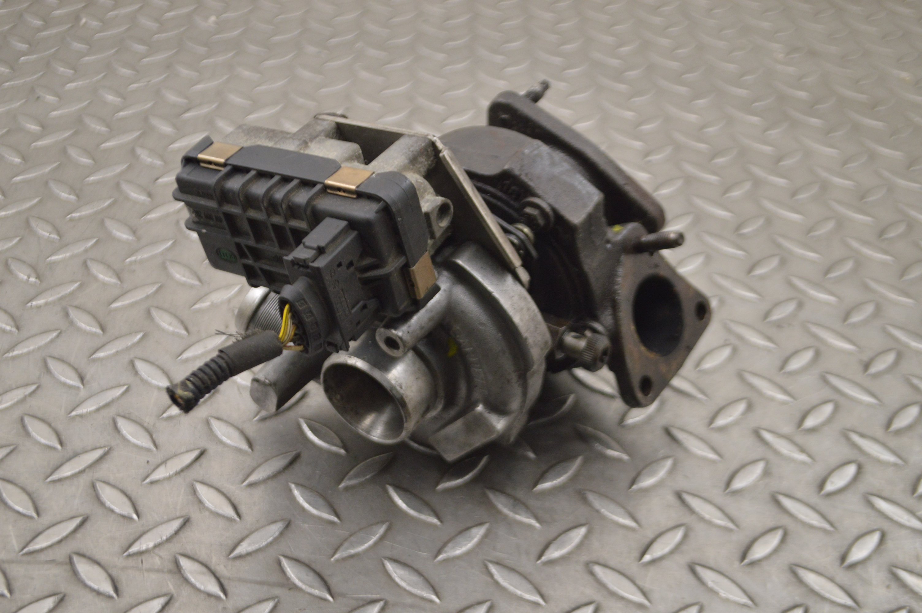 JAGUAR XJ (X350) Turbina 4R8Q-6K682-BL 15327624 - Naudotos dalys ...