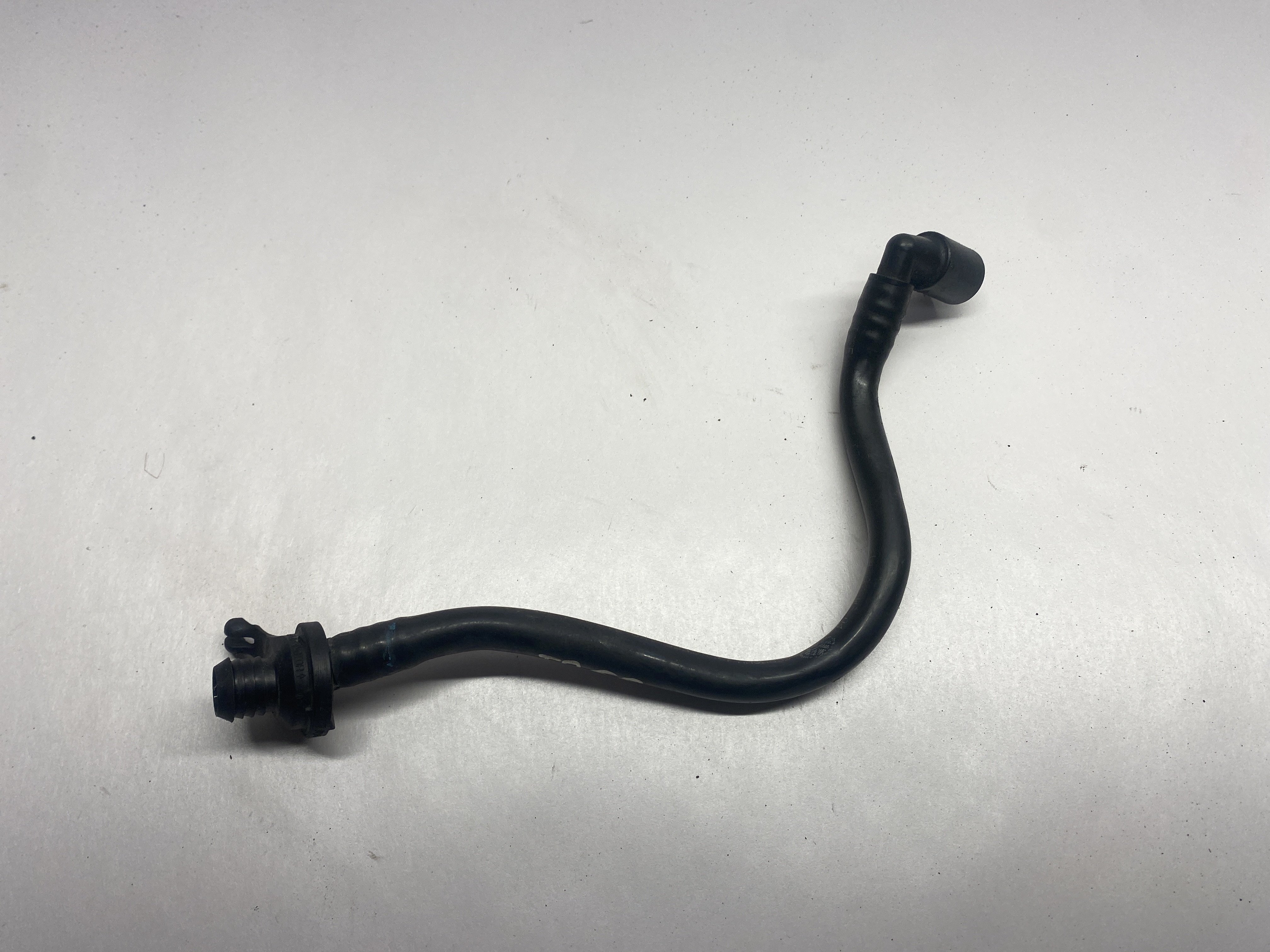VOLKSWAGEN Golf 5 generation (2003-2009) Vacuum tube