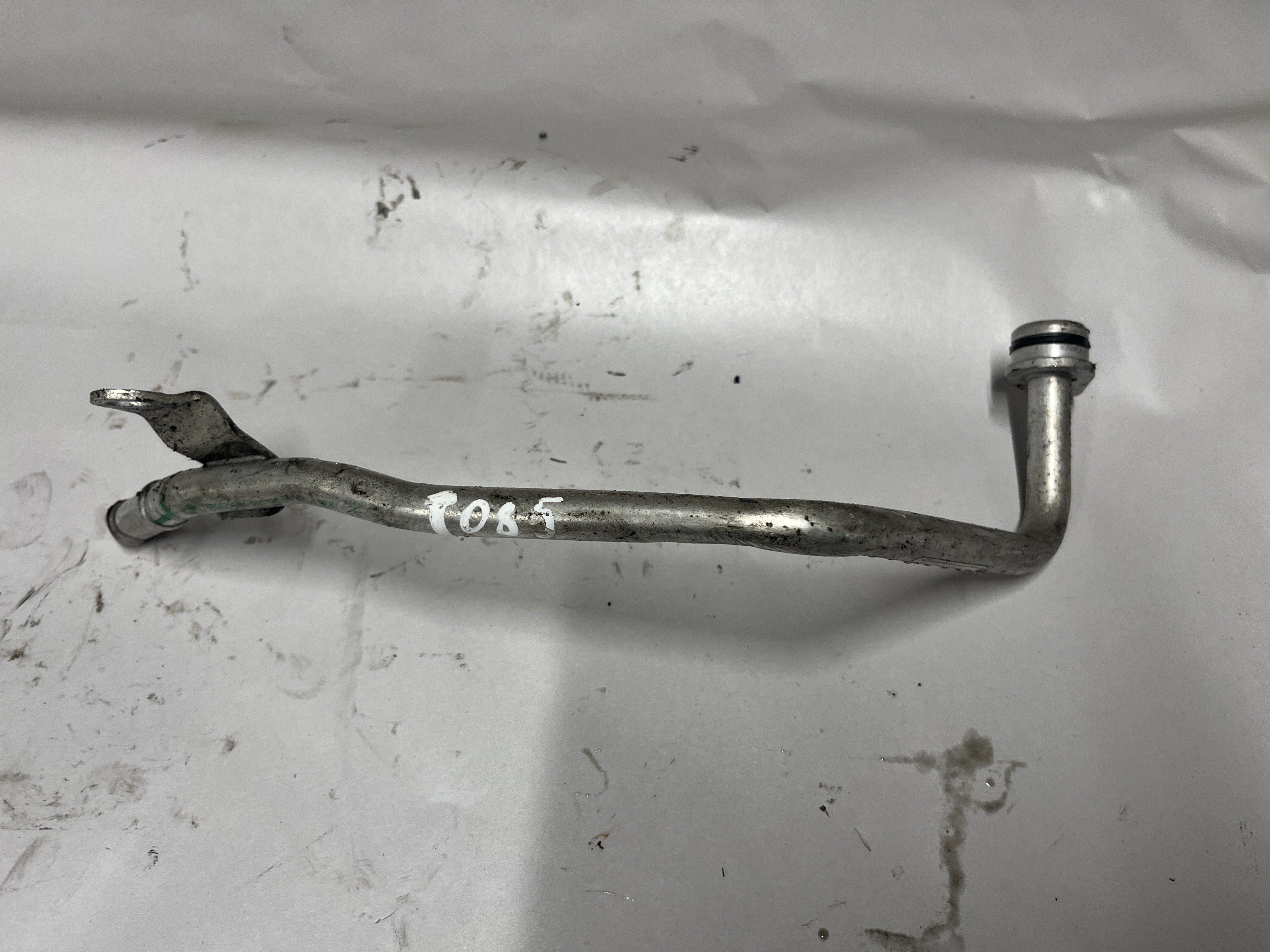 りんA BMW X1 F48 2017 Coolant Hose Pipe 2796725 2796725-01 200735