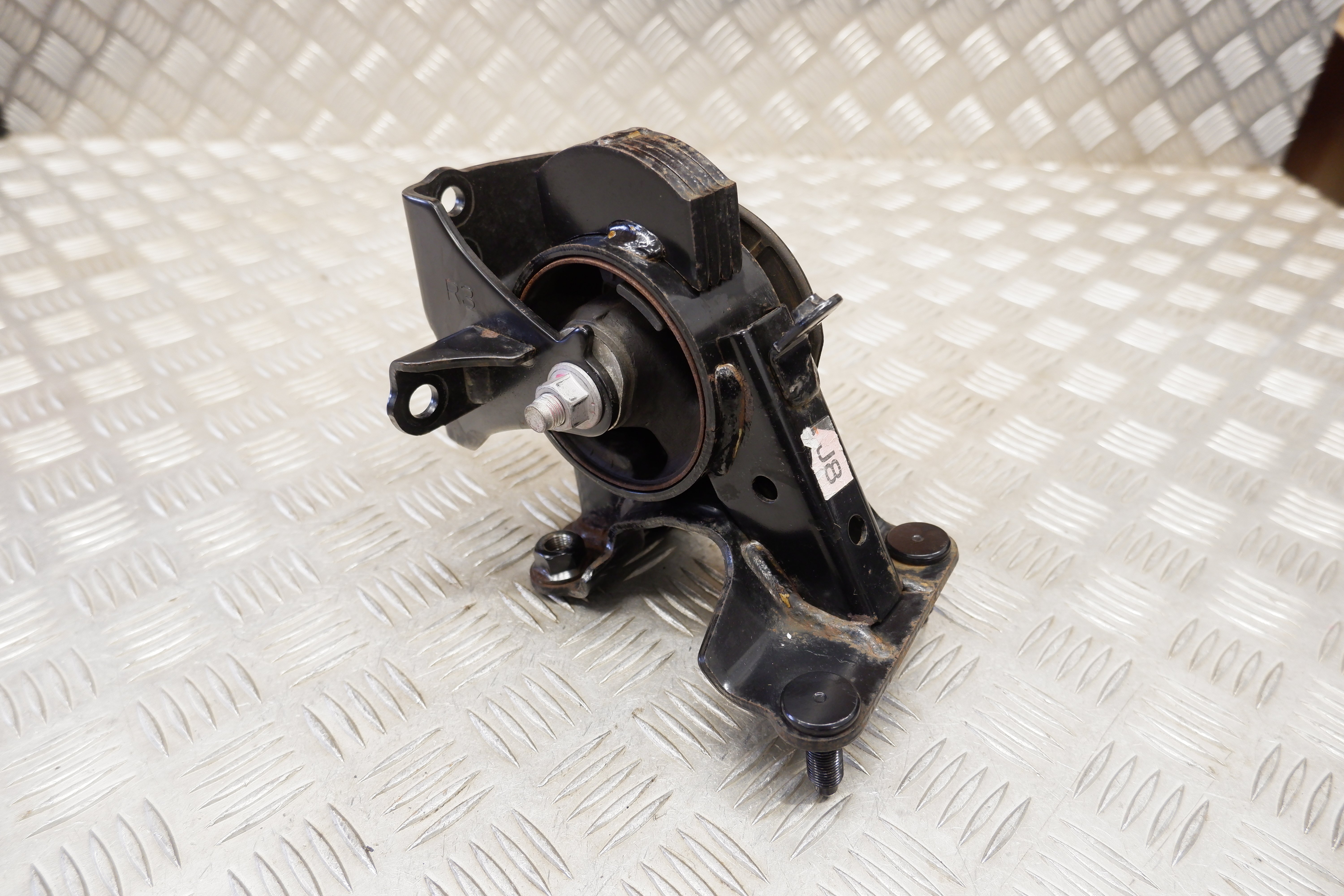 二宮 LEXUS NX 1 generation (2014-2021) Engine mount rear 12371