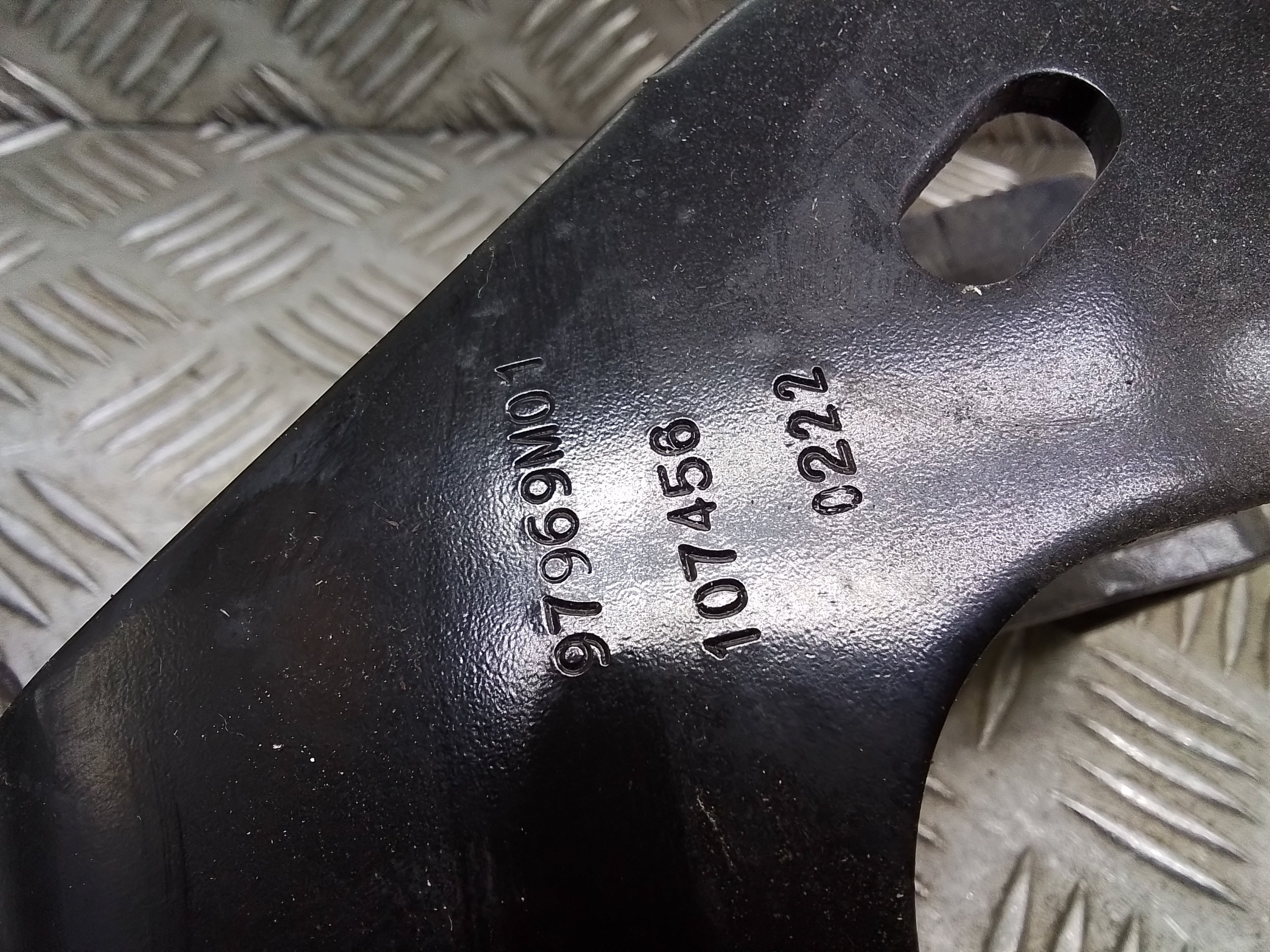 CITROËN Rear Right Door Hinge 9839367880,97969m01 21586722