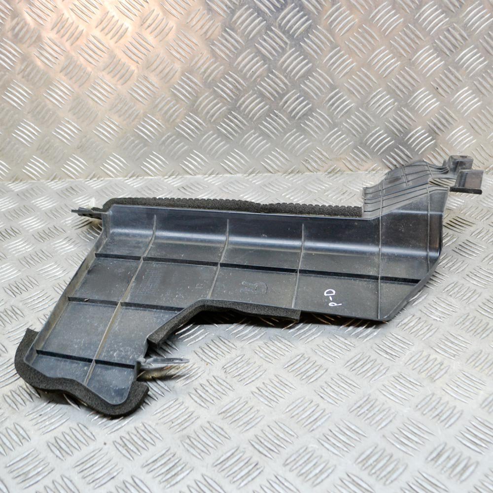 k NISSAN LEAF ZE0 Electric Front Right Radiator Air Guide