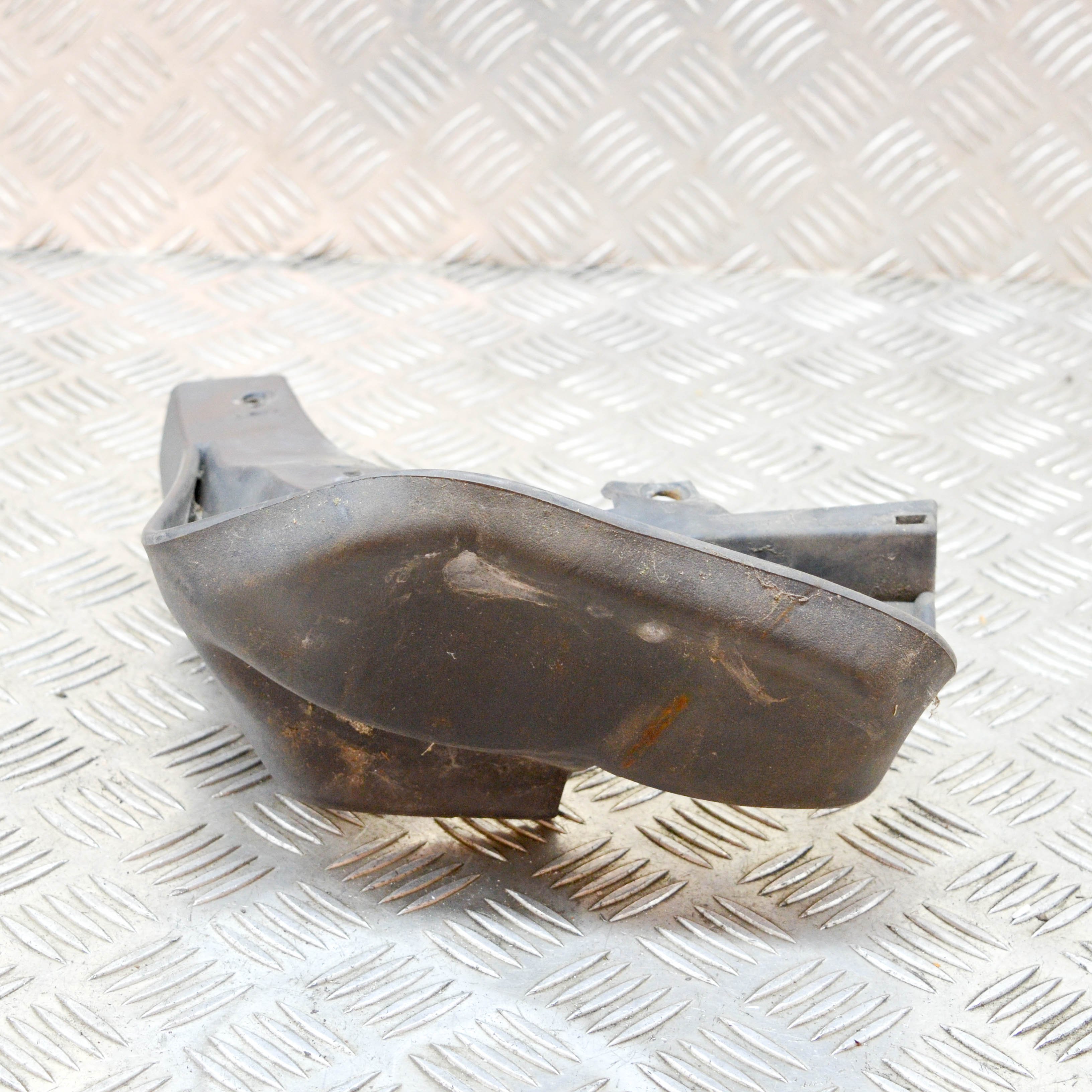 HONDA CR-V RD4 Front Right Mudguard 75800-S9A-0030 2.4