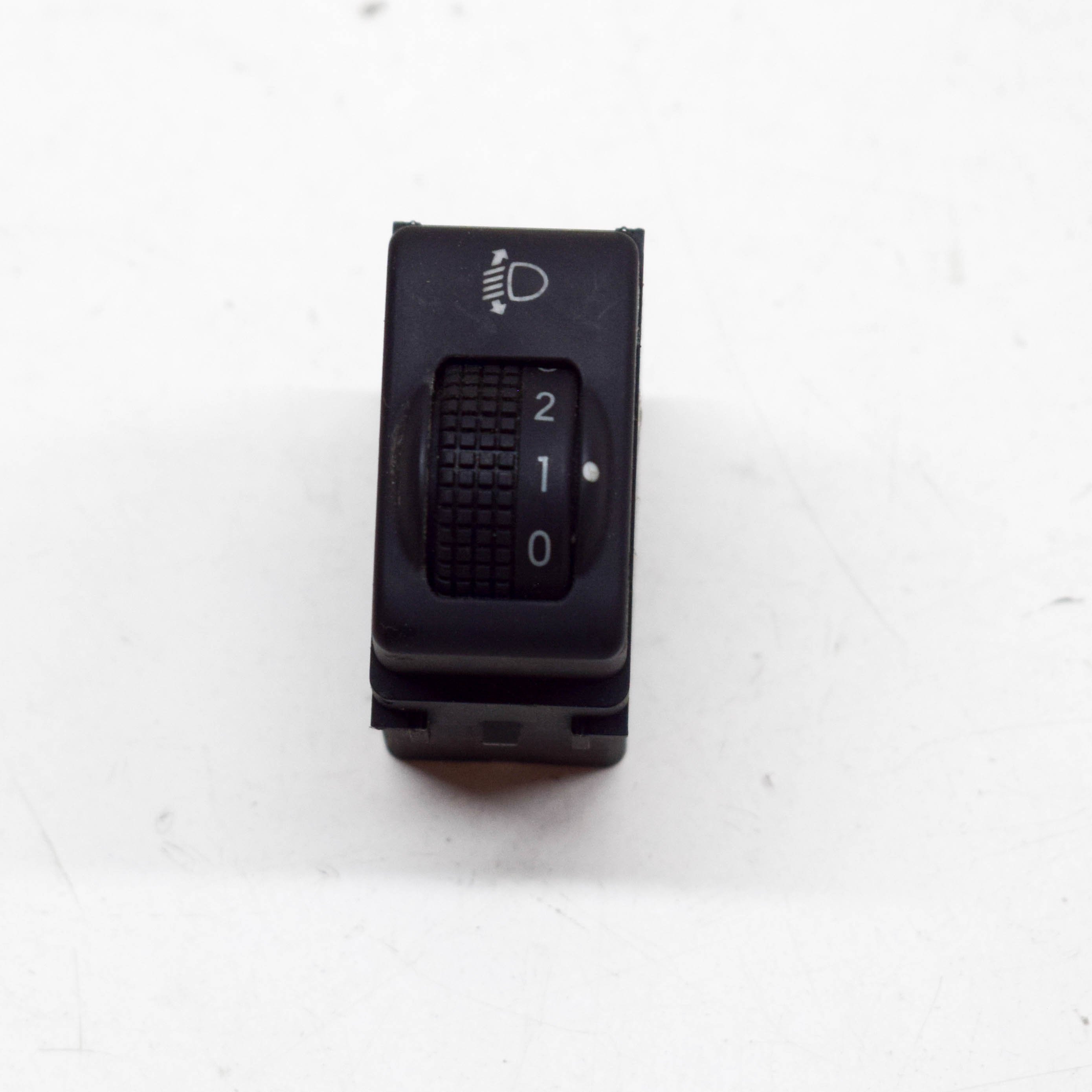 Mファクトリー NISSAN NP300 NAVARA D40 Headlight Height Adjustment Switch