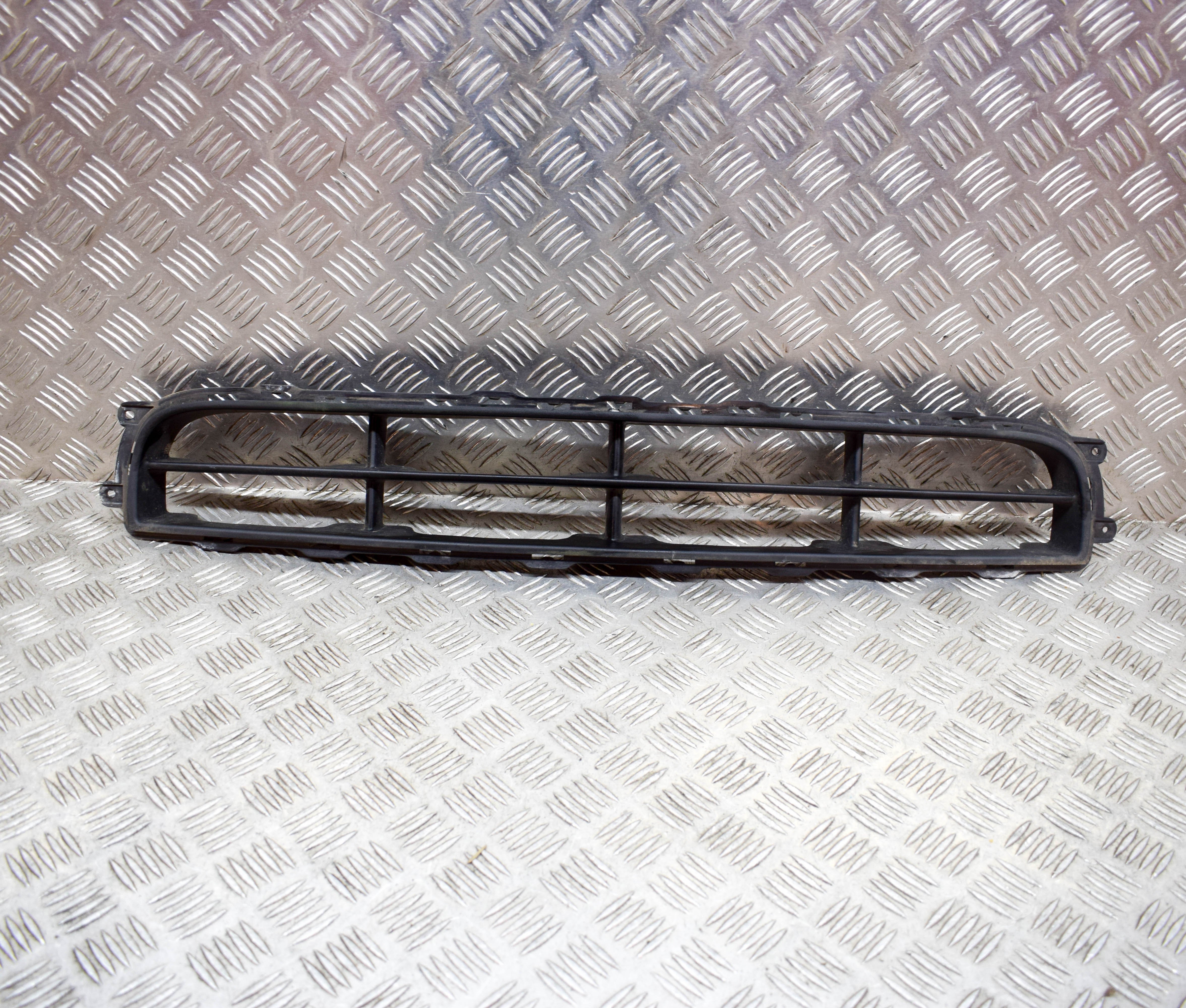 KIA CARENS UN Front Bumper Lower Grille 86561-1D050 2.0