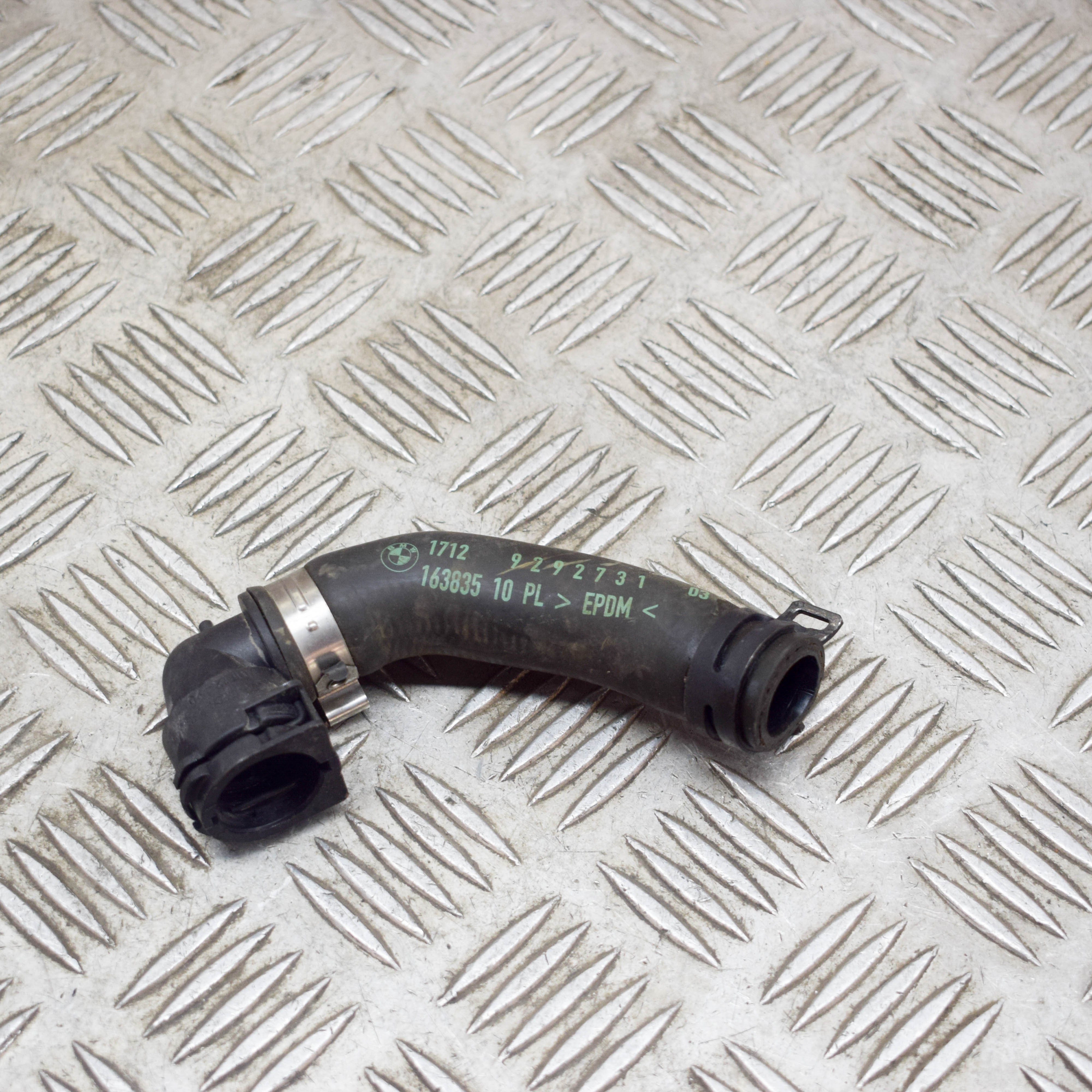 ② BMW 5 G30 530d Radiator Coolant Pipe Hose 9299619 3.0 Diesel