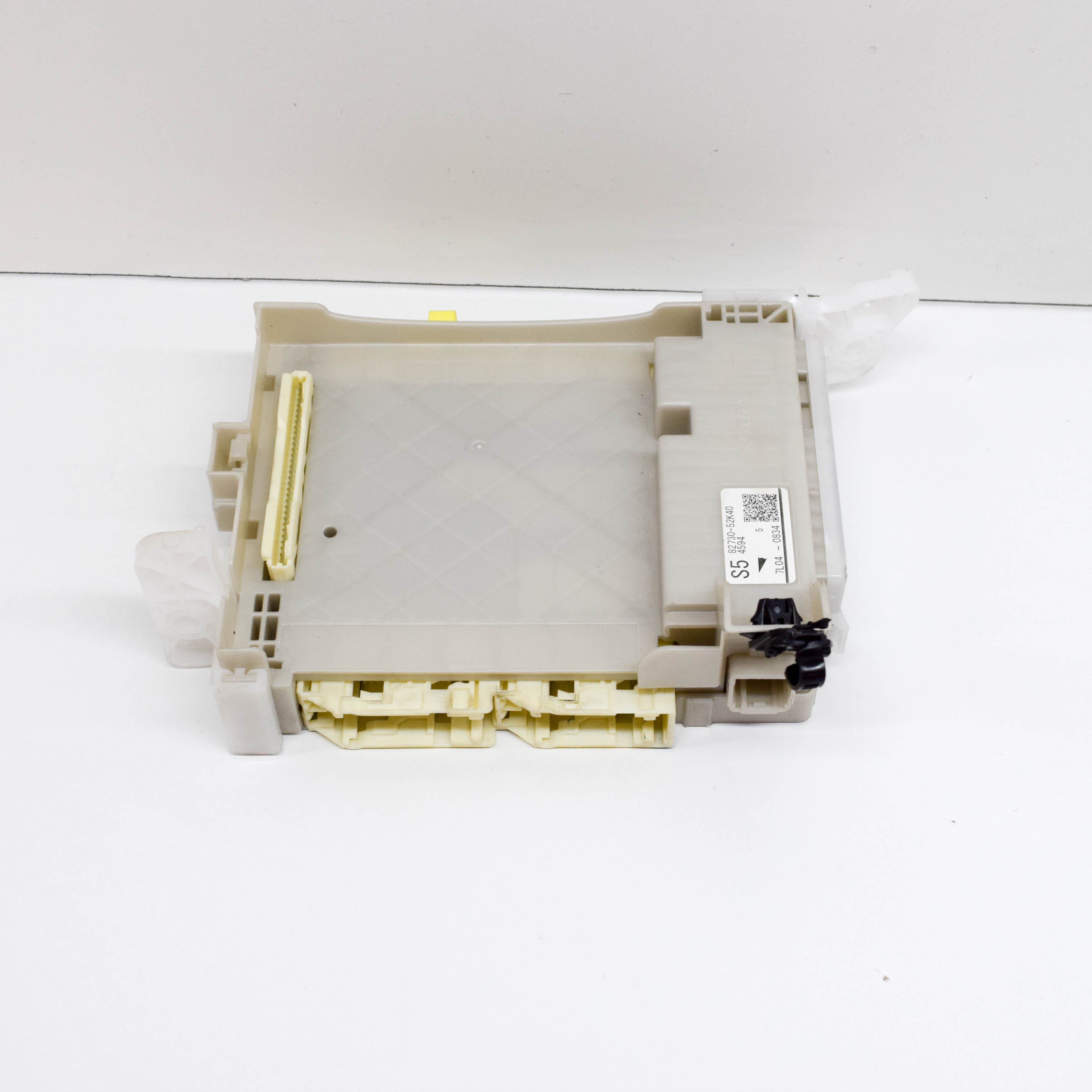 トゥー TOYOTA YARIS XP150 Comfort Control Unit ECU 82730-52K40 1.5