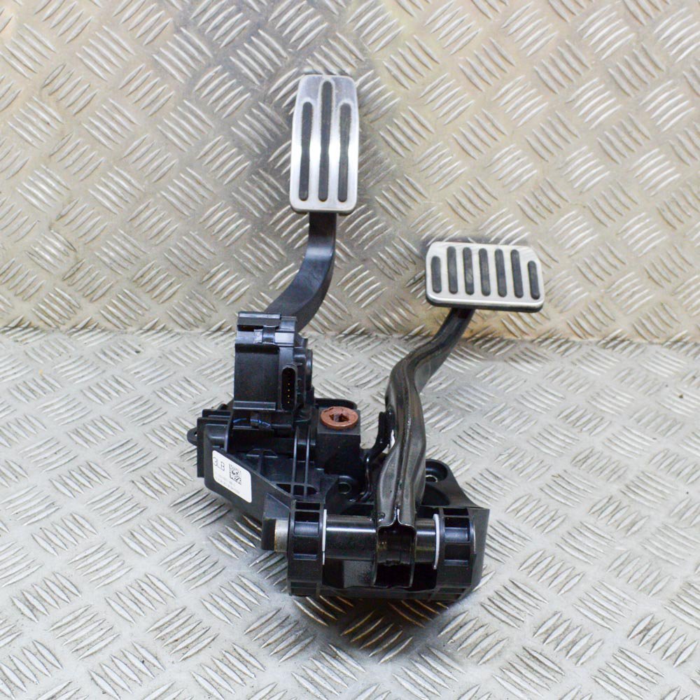 15064900_e9a9d693-dea5-4ad5-