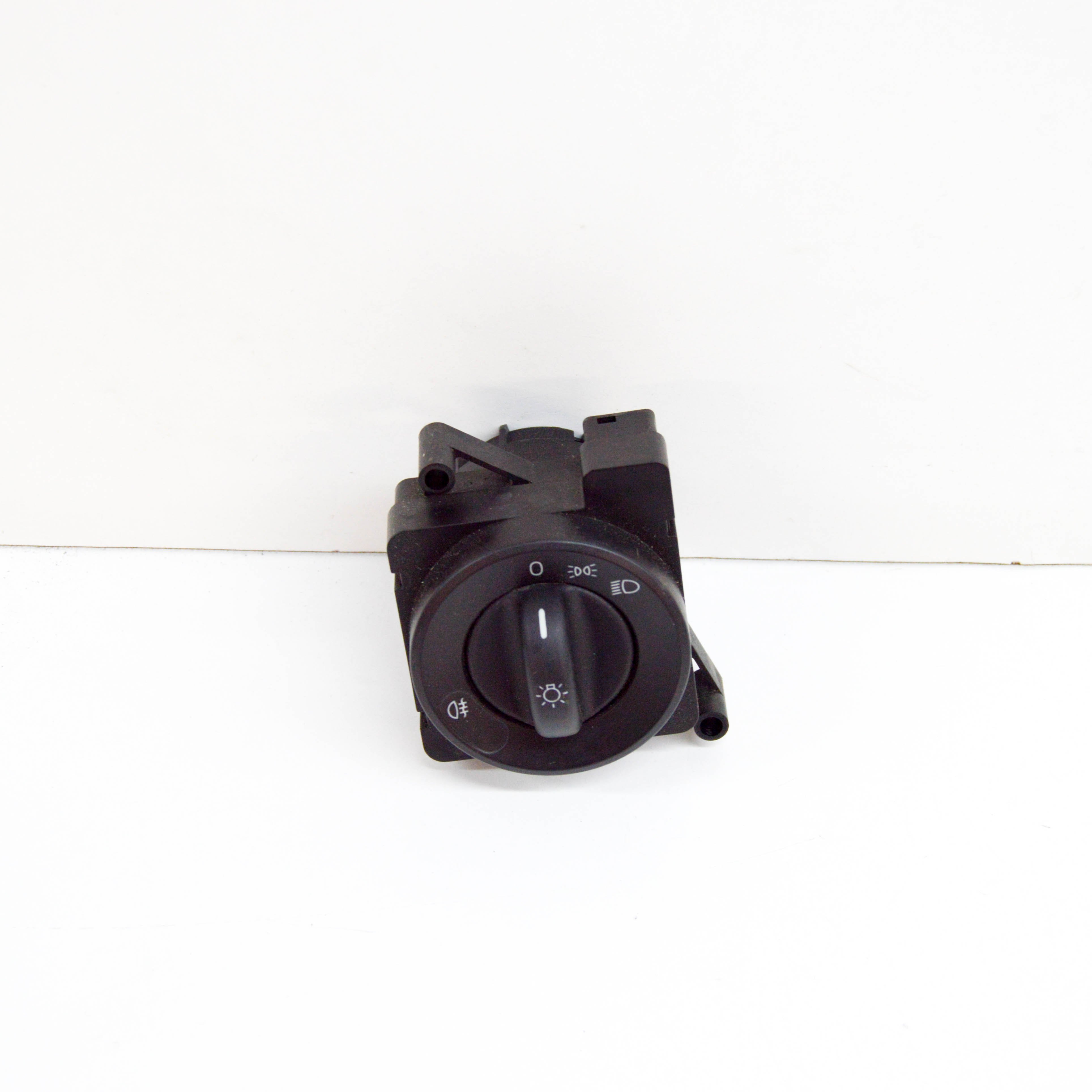 MERCEDES-BENZ CITAN 415 111 CDI Headlight Switch Control