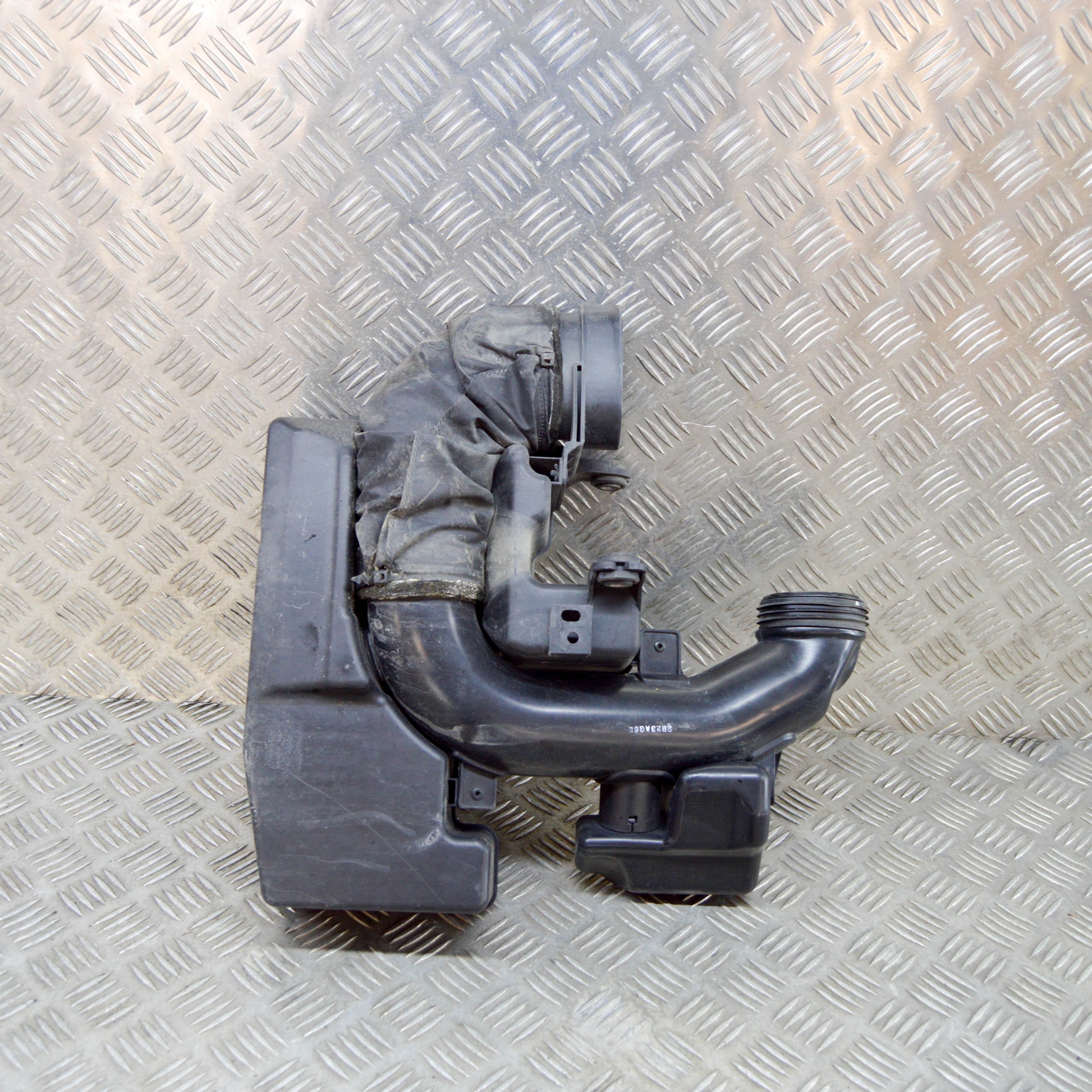 17 KIA CEED JD Intake Resonator 28220-A5800 28191-A5800 1.6