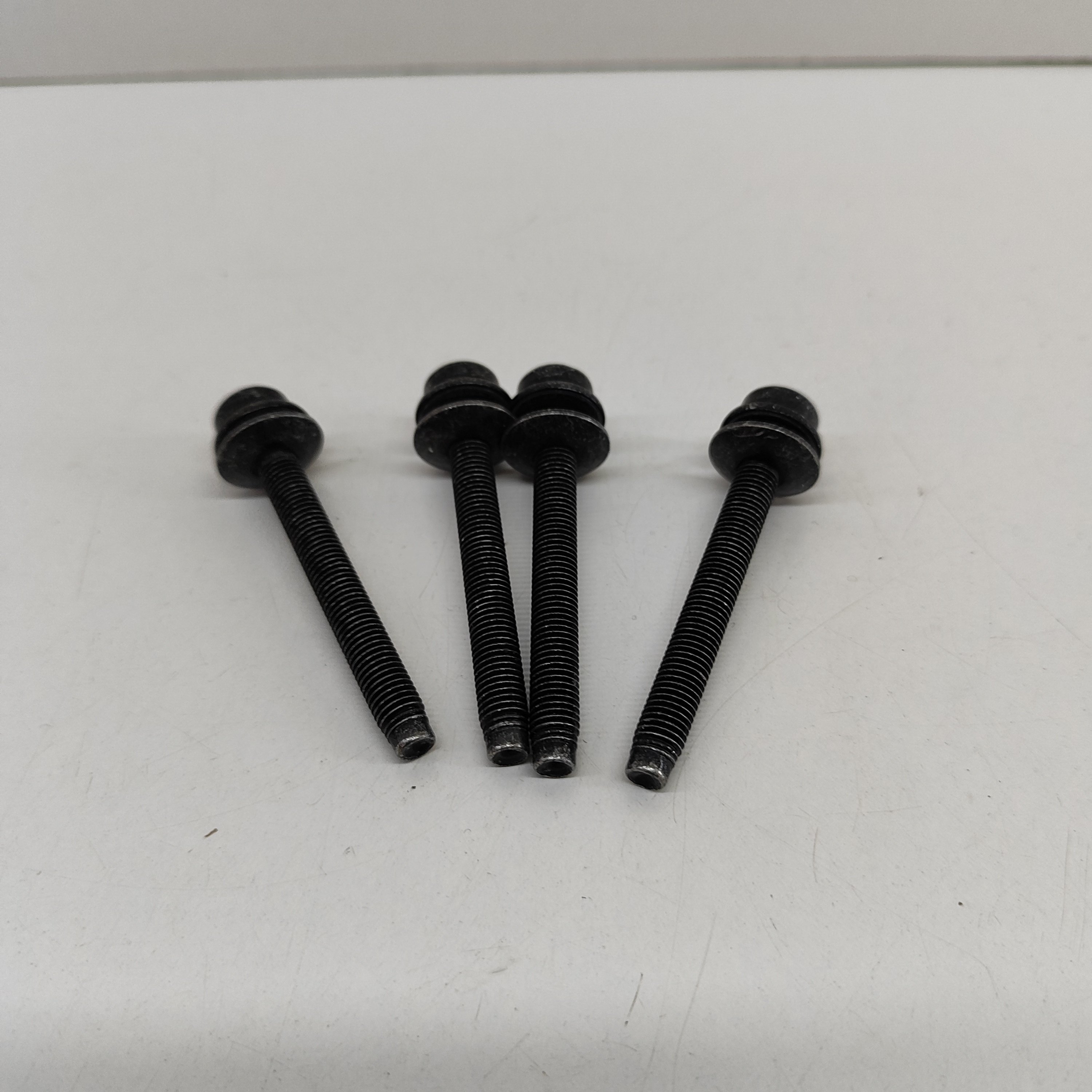 VOLVO V40 2 generation (2012-2020) Bolts 30624306 24674199