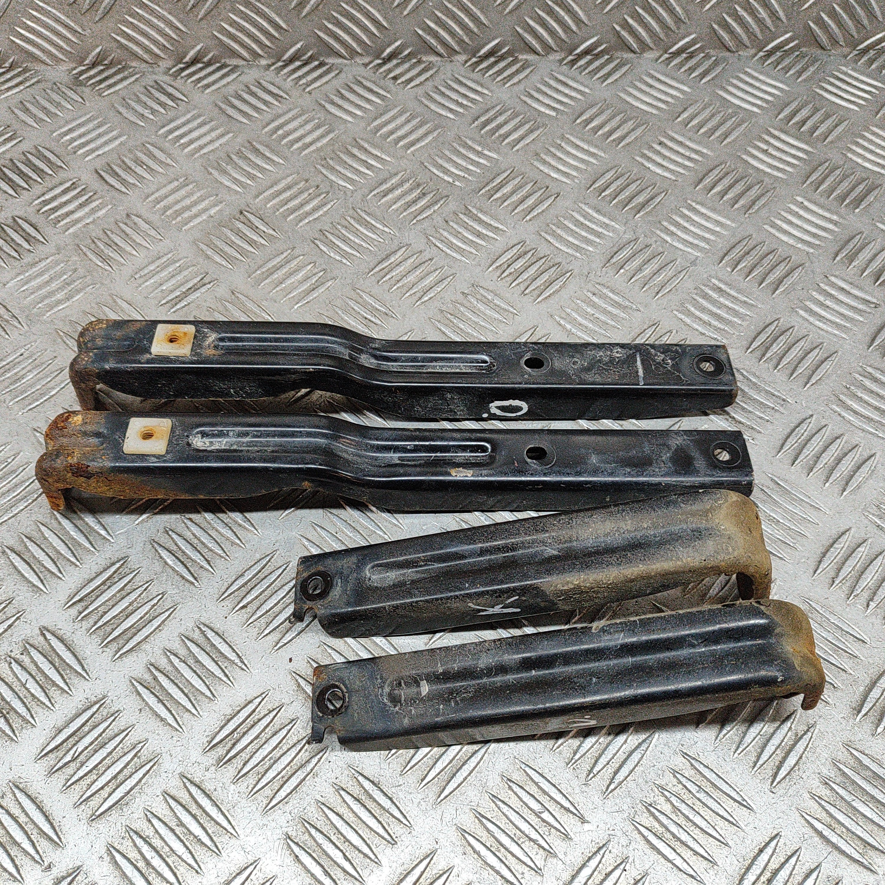 ISUZU D-Max 2 generation (2016-2024) Front Right Bumper