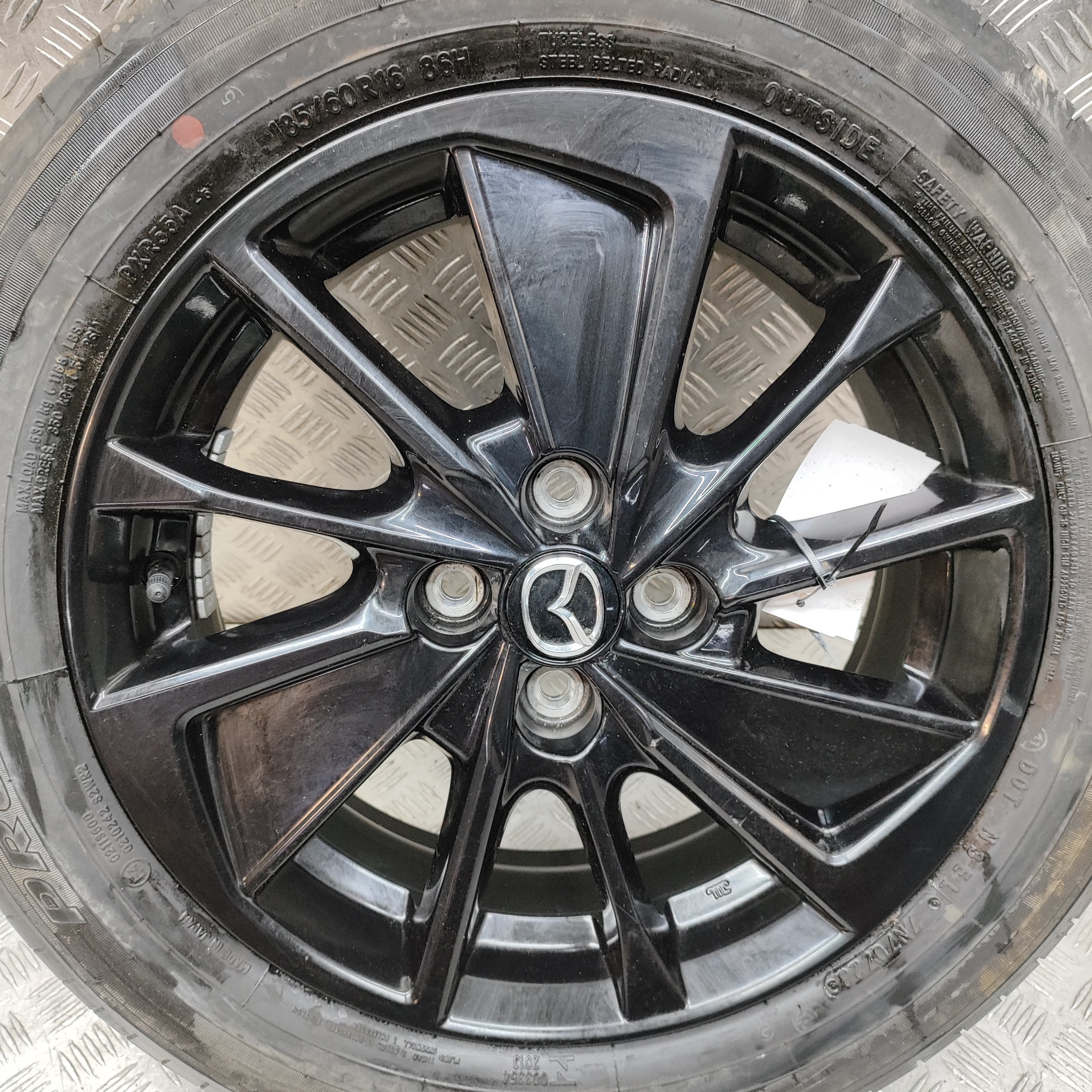 まや MAZDA 2 3 generation (2014-2024) Wheel 15024-K9740,9965-81