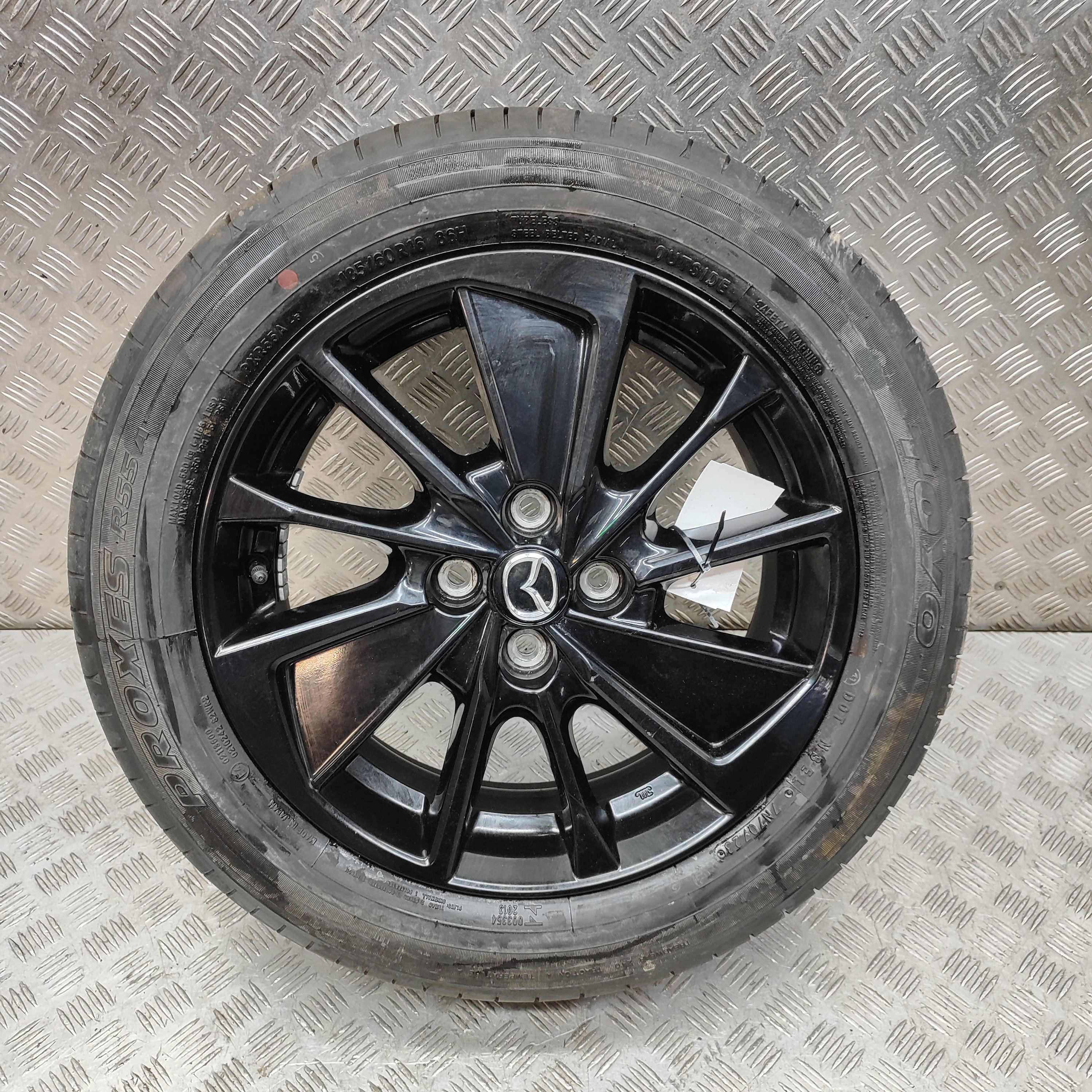 まや MAZDA 2 3 generation (2014-2024) Wheel 15024-K9740,9965-81
