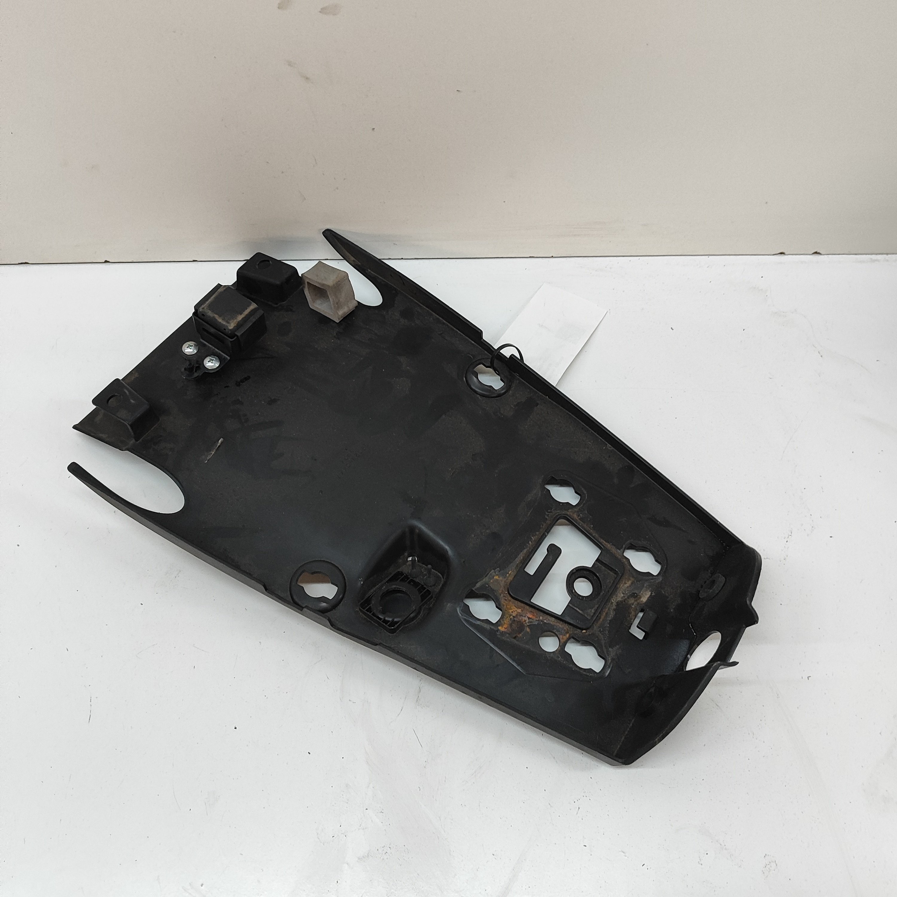 ね KAWASAKI Z Rear Inner fairing cowl 35023-0435 20343819