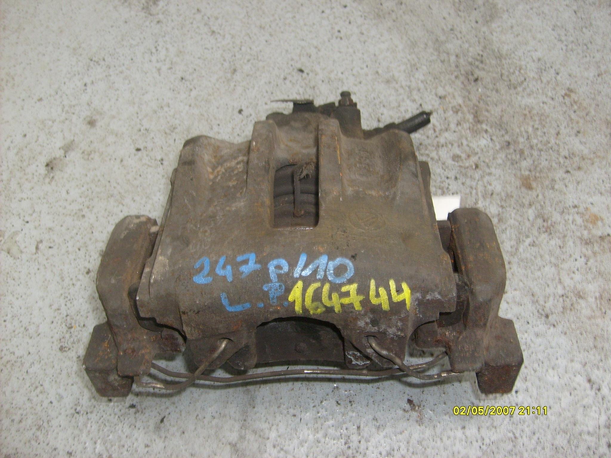 Lancia Kappa SW Break 2.0 Turbo 16V (838.A.4000) ETRIER DE FREIN AVANT GAUCHE 1999