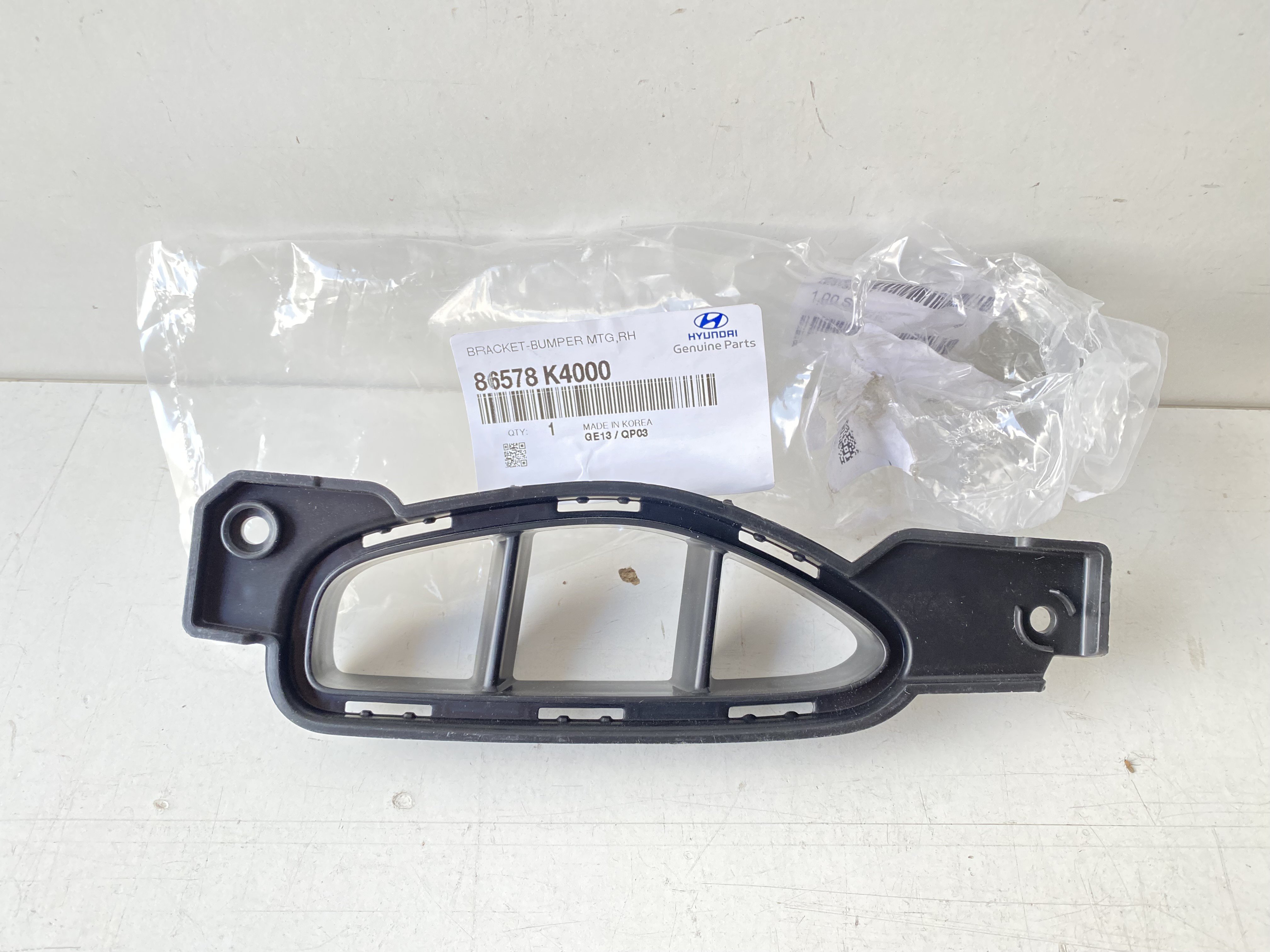 カラマリ NEW GENUINE/ OEM G4T07691 MR567292 8651A111 SC440 5S5407