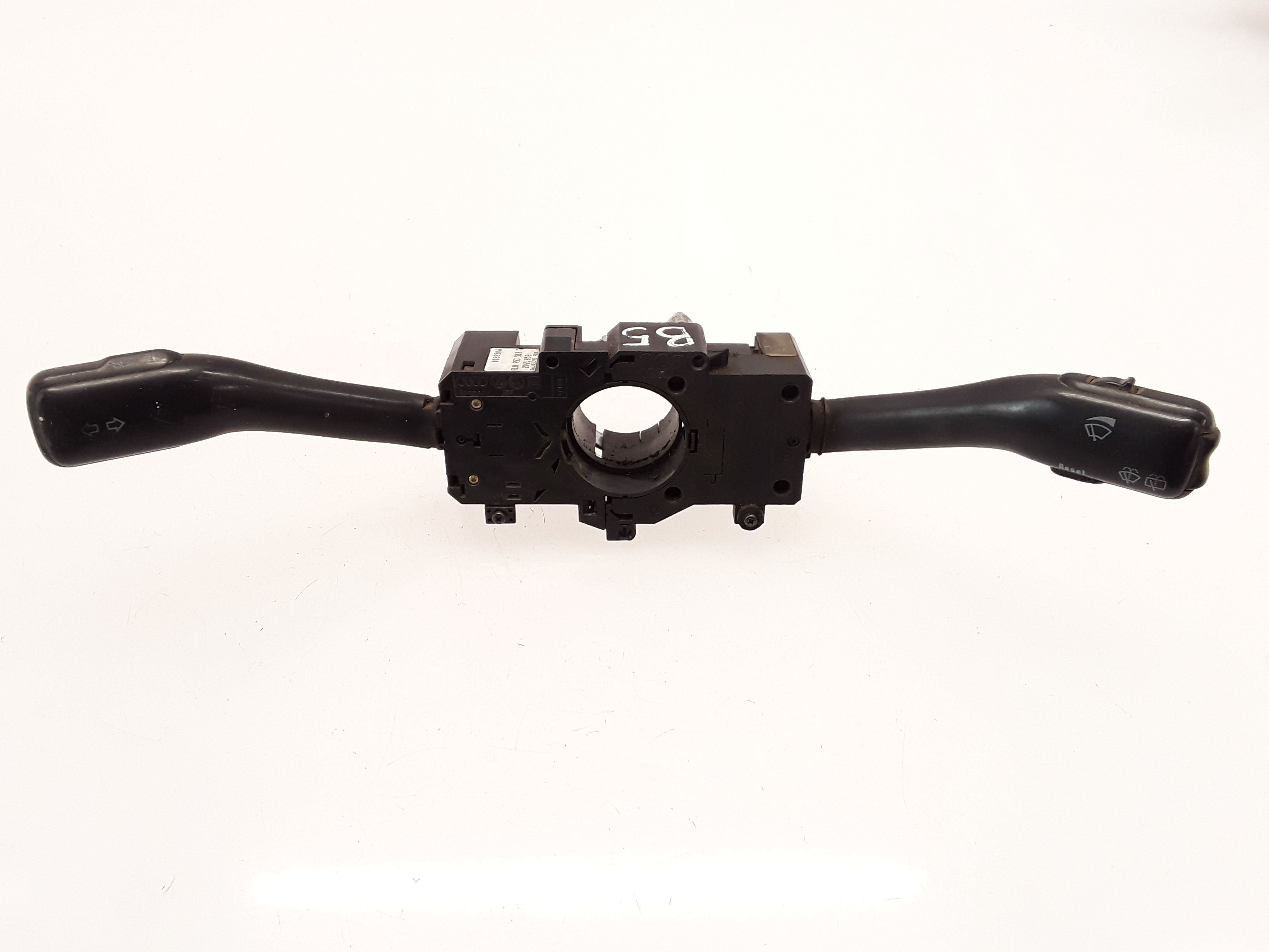 Volkswagen Passat (3B2) Sedan 1.9 TDi 110 (AVG(Euro 2)) KNIPPERLICHTSCHAKELAAR  19 8L0953513G |8L0953513G|VW||