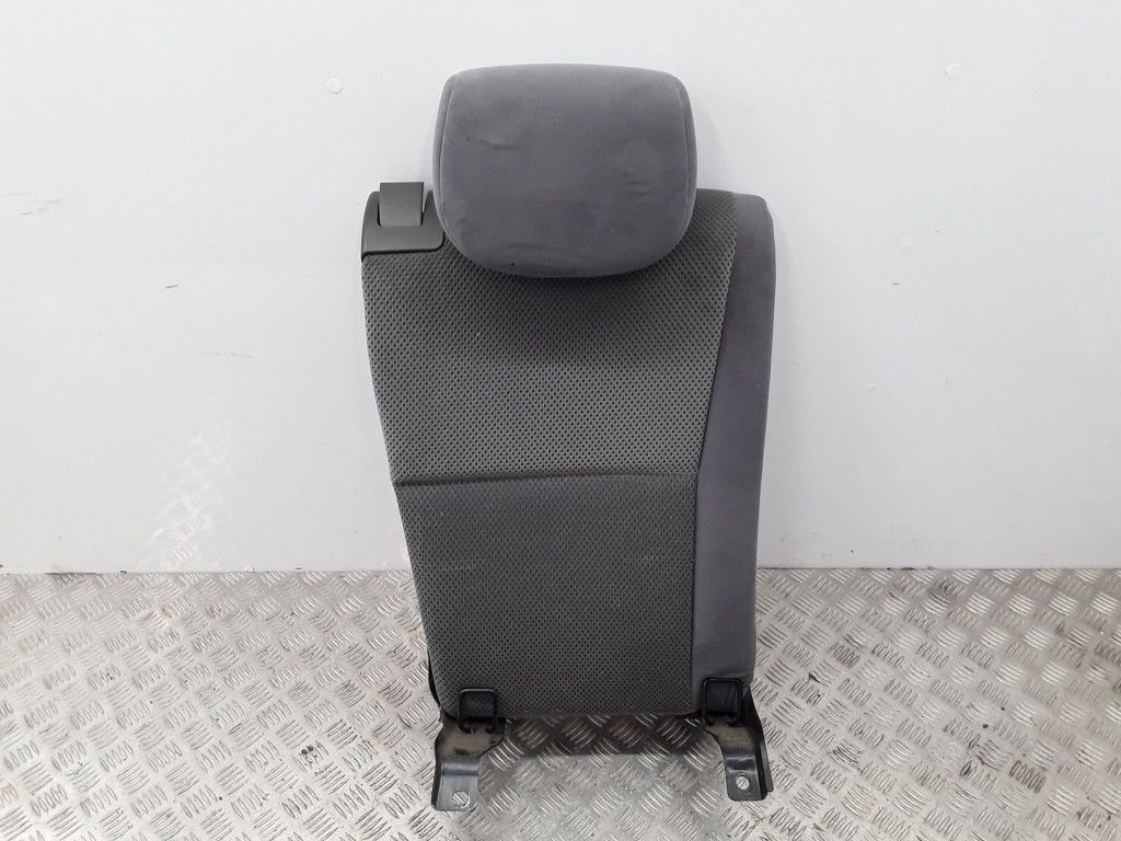 Fiat Croma (194) Hatchback 1.9 D Multijet 16V (939.A.2000) REAR BENCH 2006