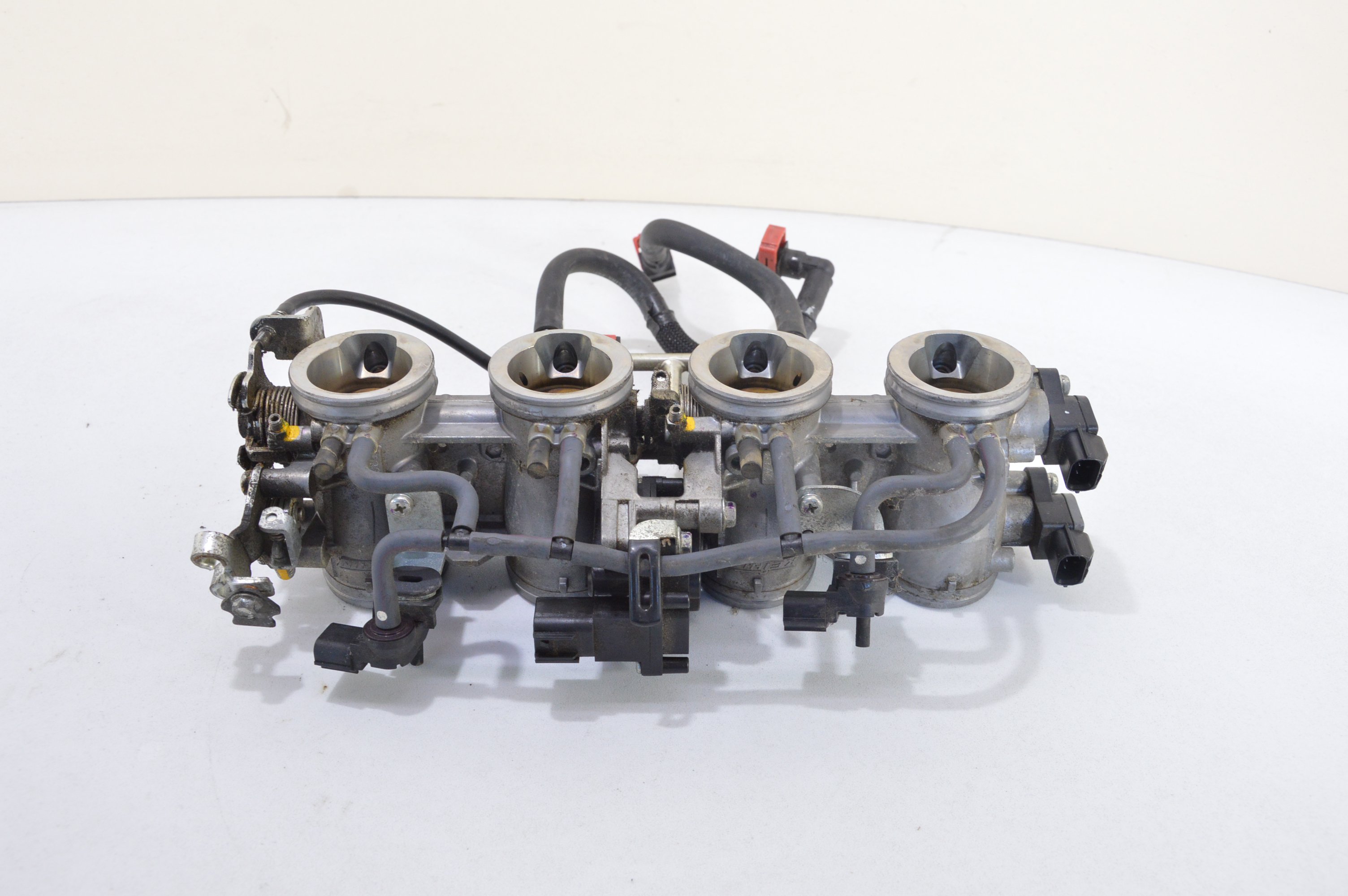 KAWASAKI NINJA Throttle body SHP-35D1016 13676102 - Used