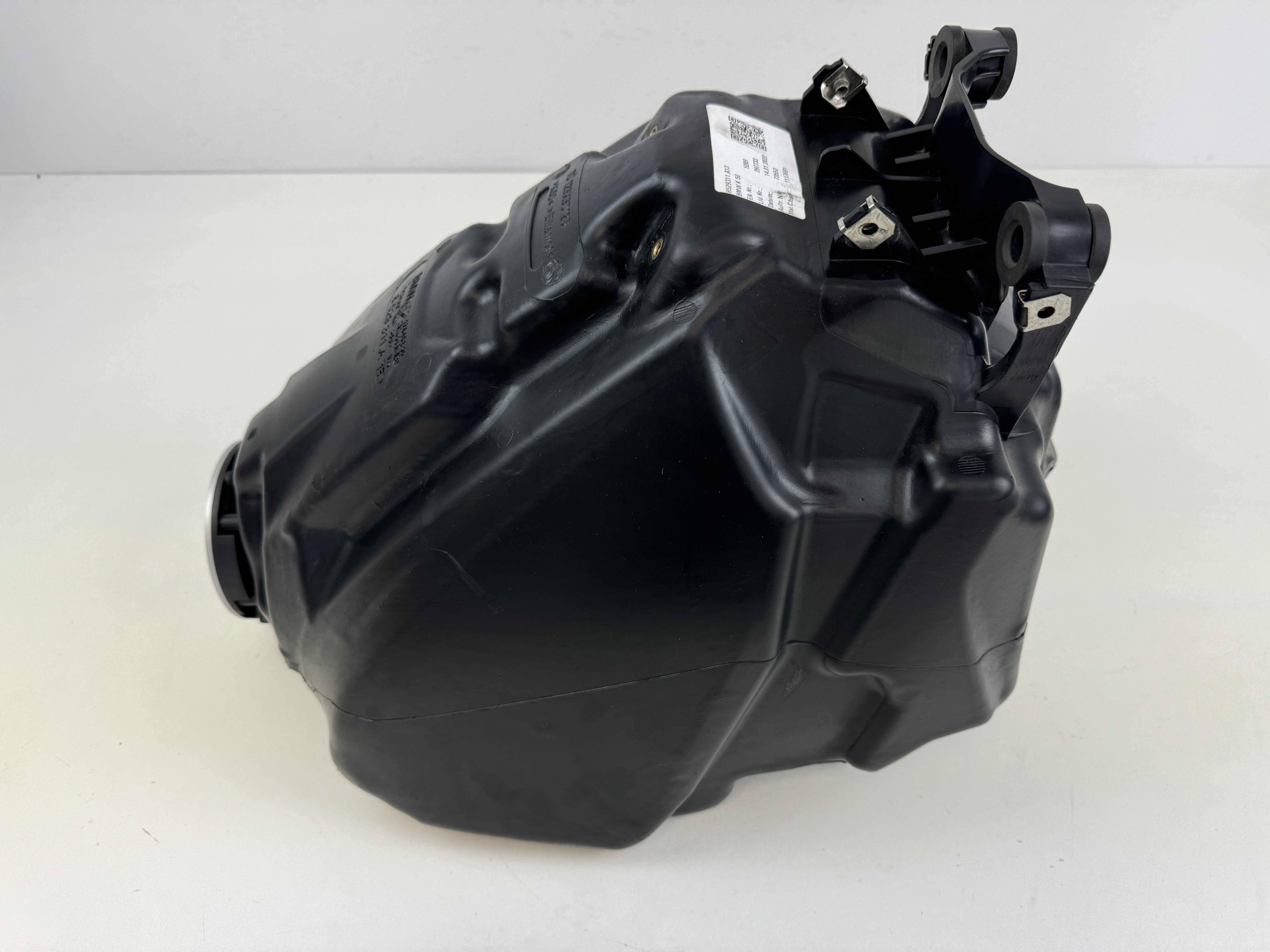 RIBU BMW R Petrol fuel tank 16118529311,16118552148 26278633